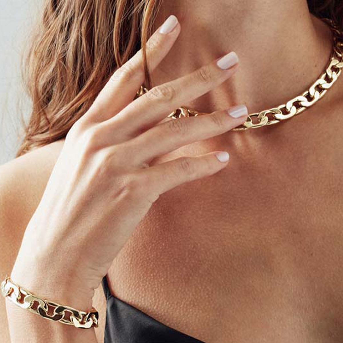 Fashion Tips You Should Know When Wearing Gold Jewelry