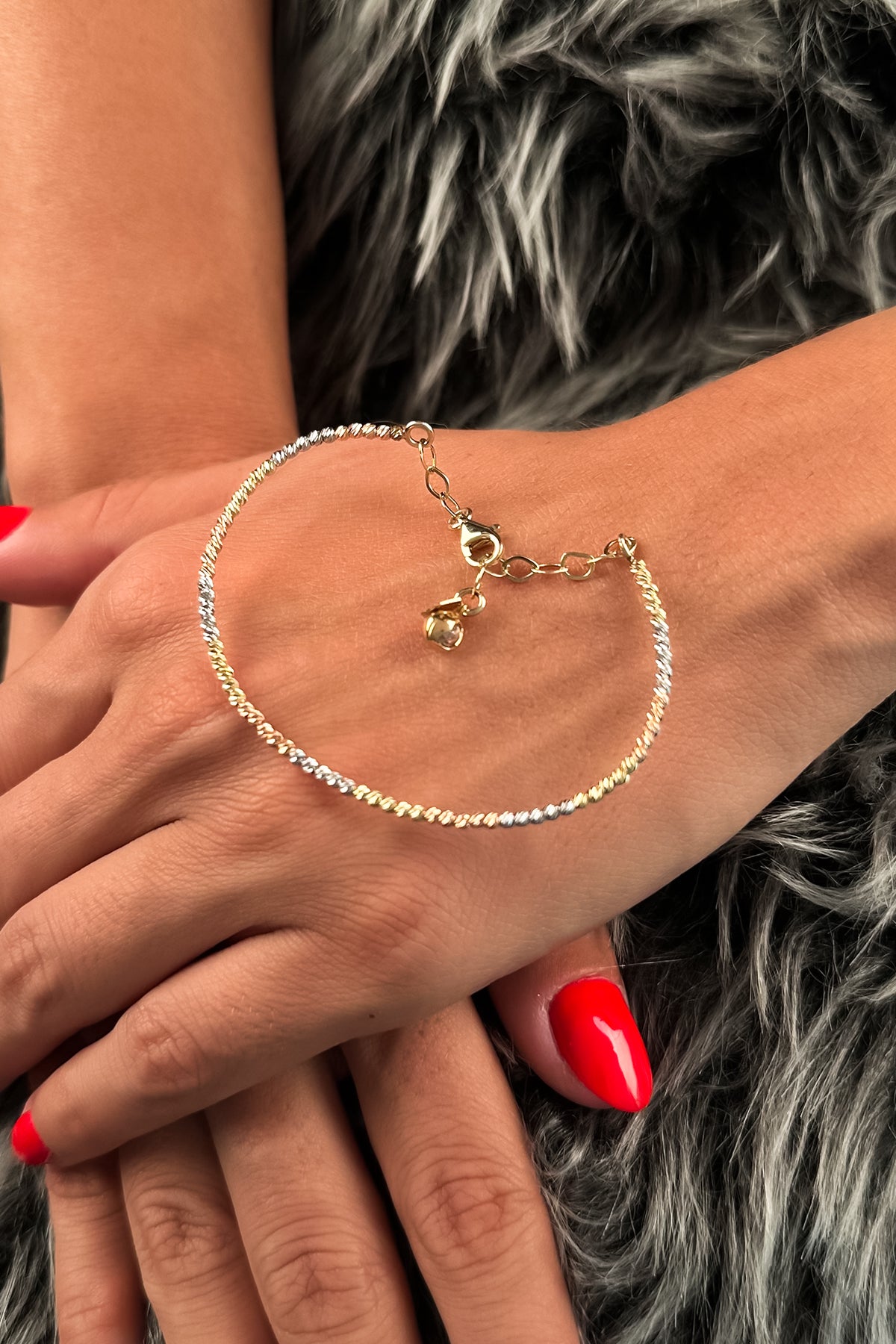 14K Gold 1 Row Mixed Color Dorica Cuff Bracelet