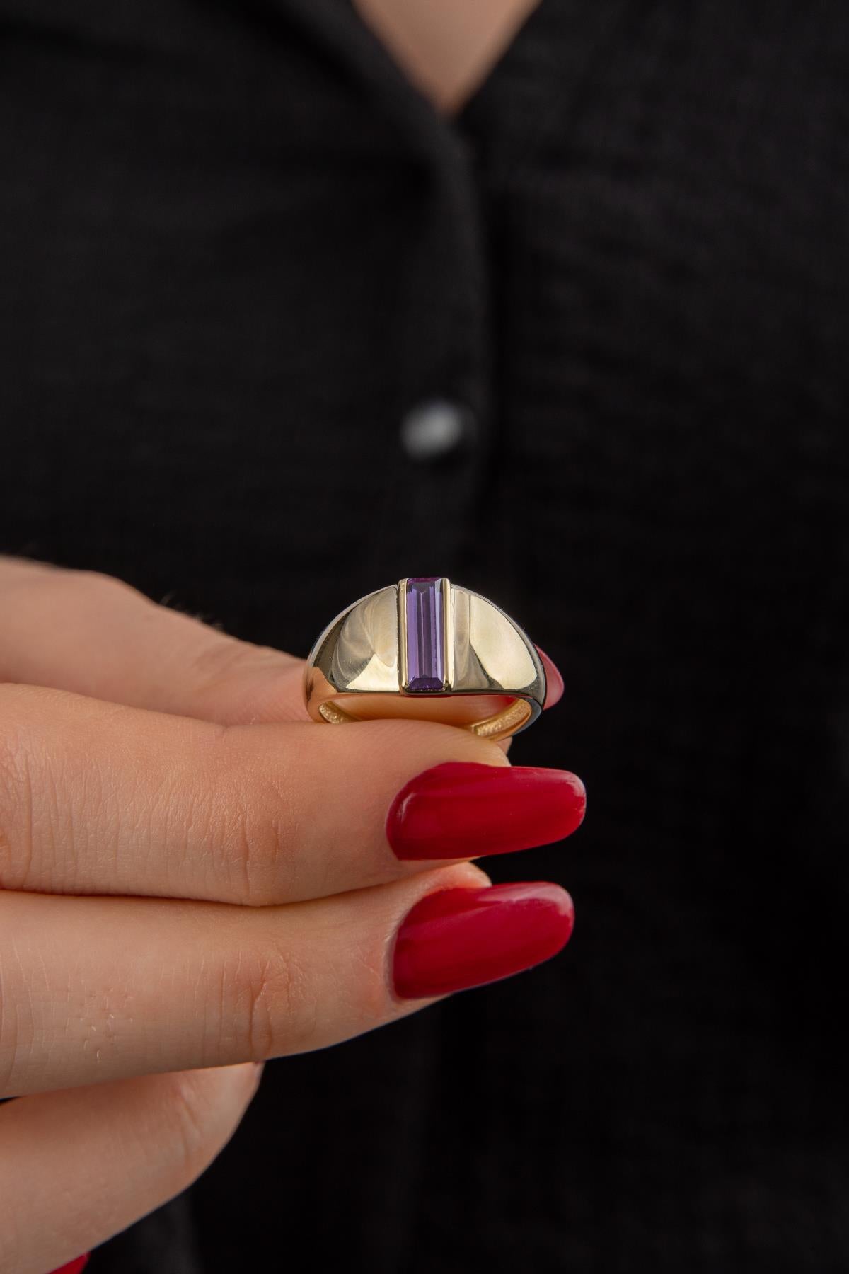 14K Gold Amethyst Bar Ring