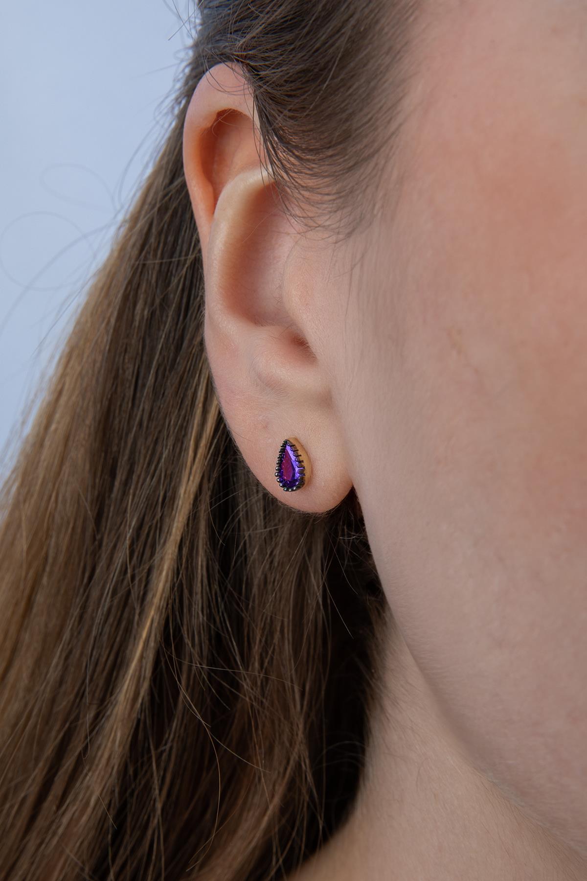 14K Gold Amethyst Stone Drop Shape Stud Earrings