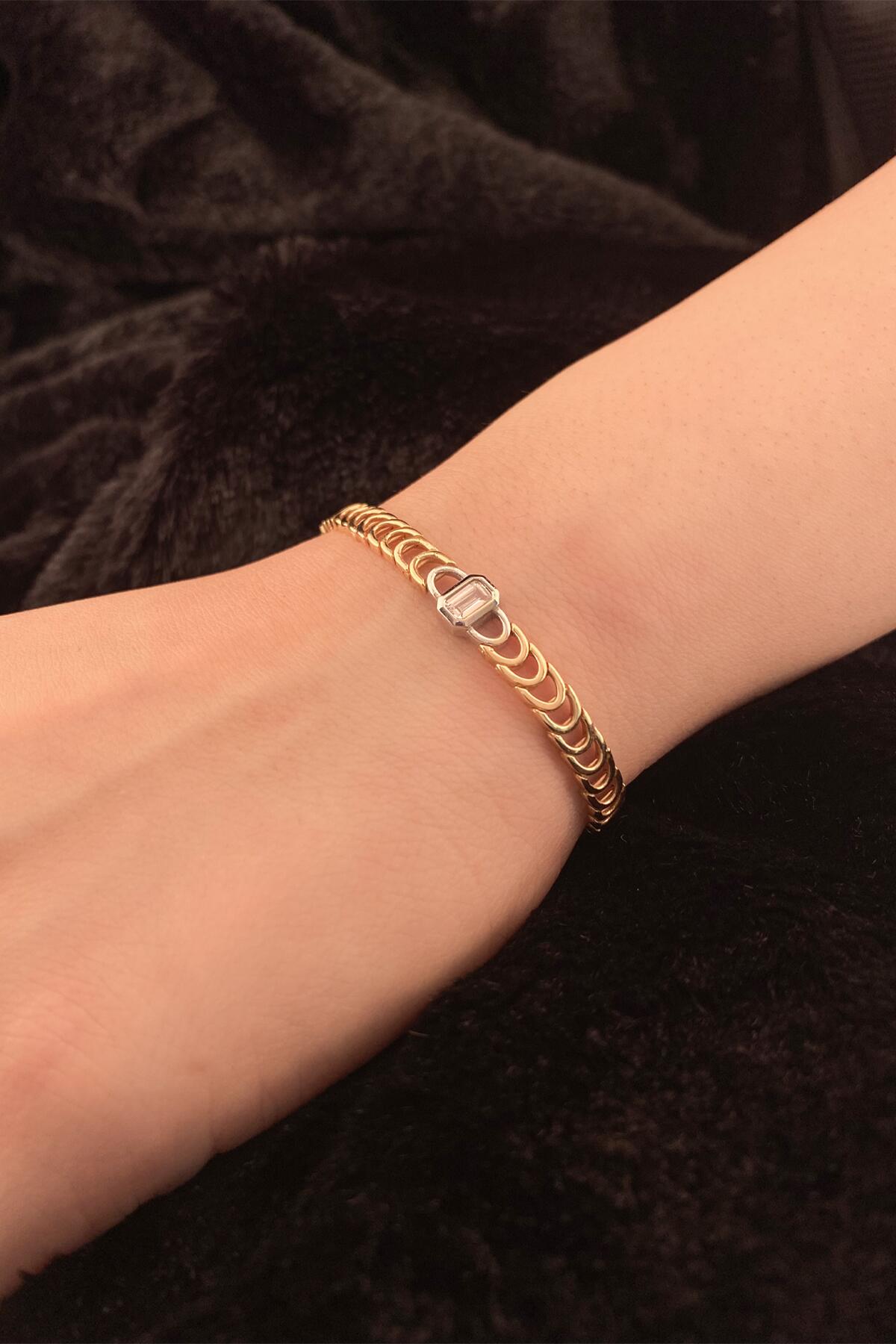 14K Gold Baguette Stone Knitted Bracelet