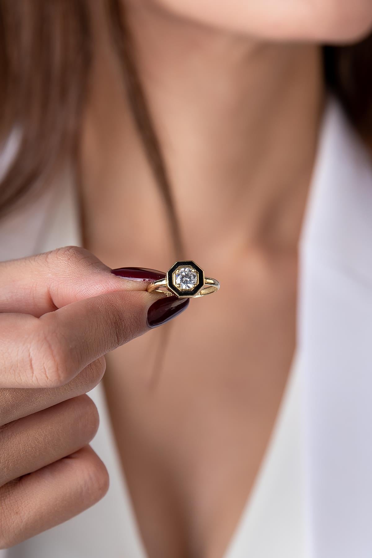 14K Gold Black Enamel Solitaire Ring