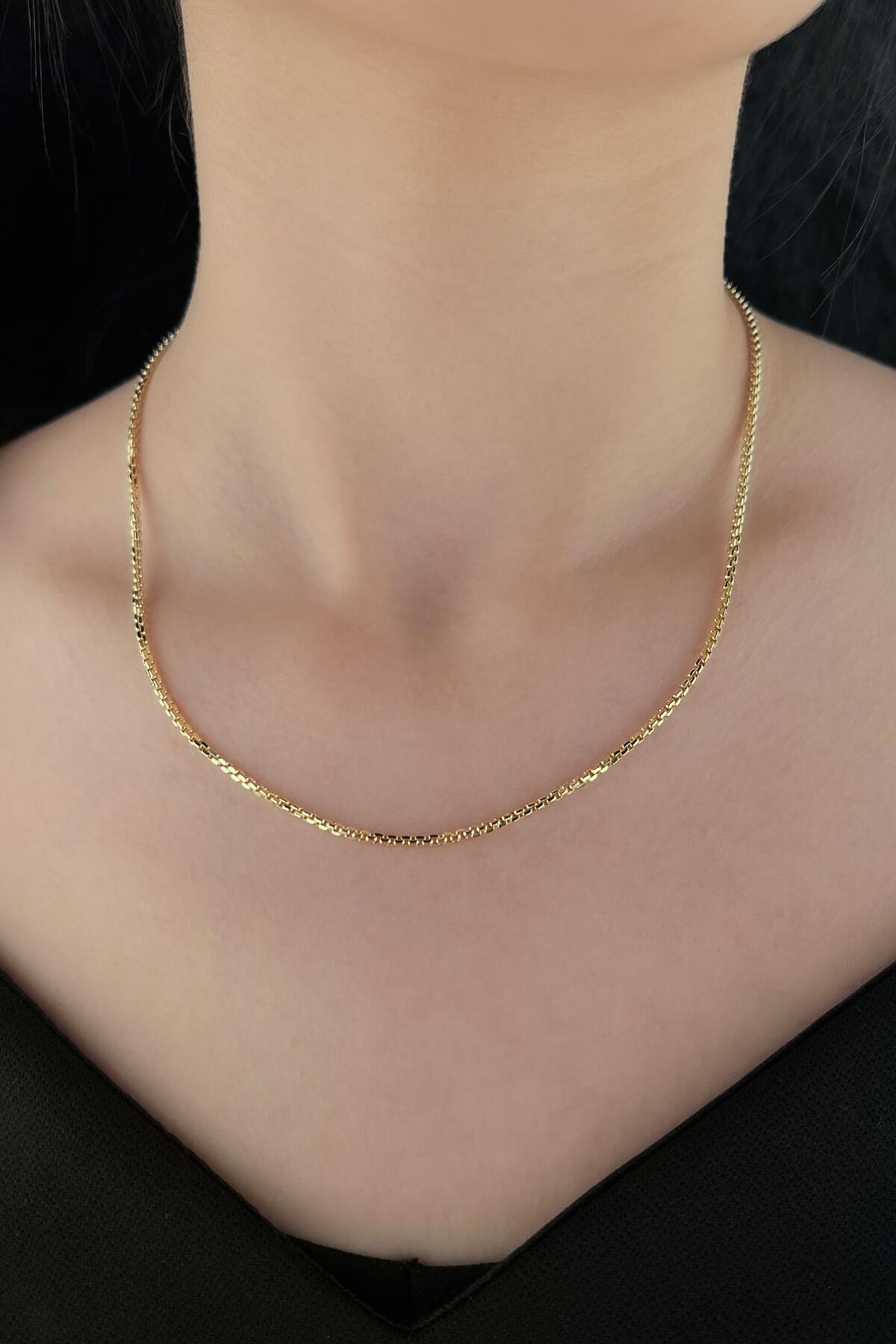 14K Gold Box Chain