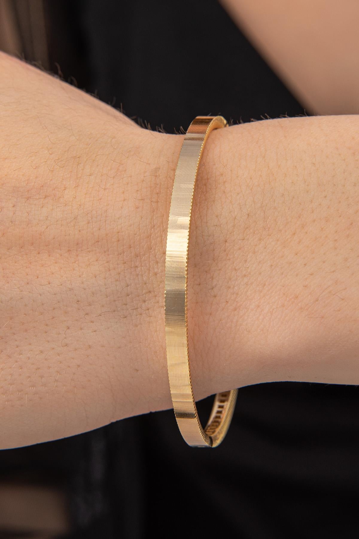 14K Gold Bright Bracelet