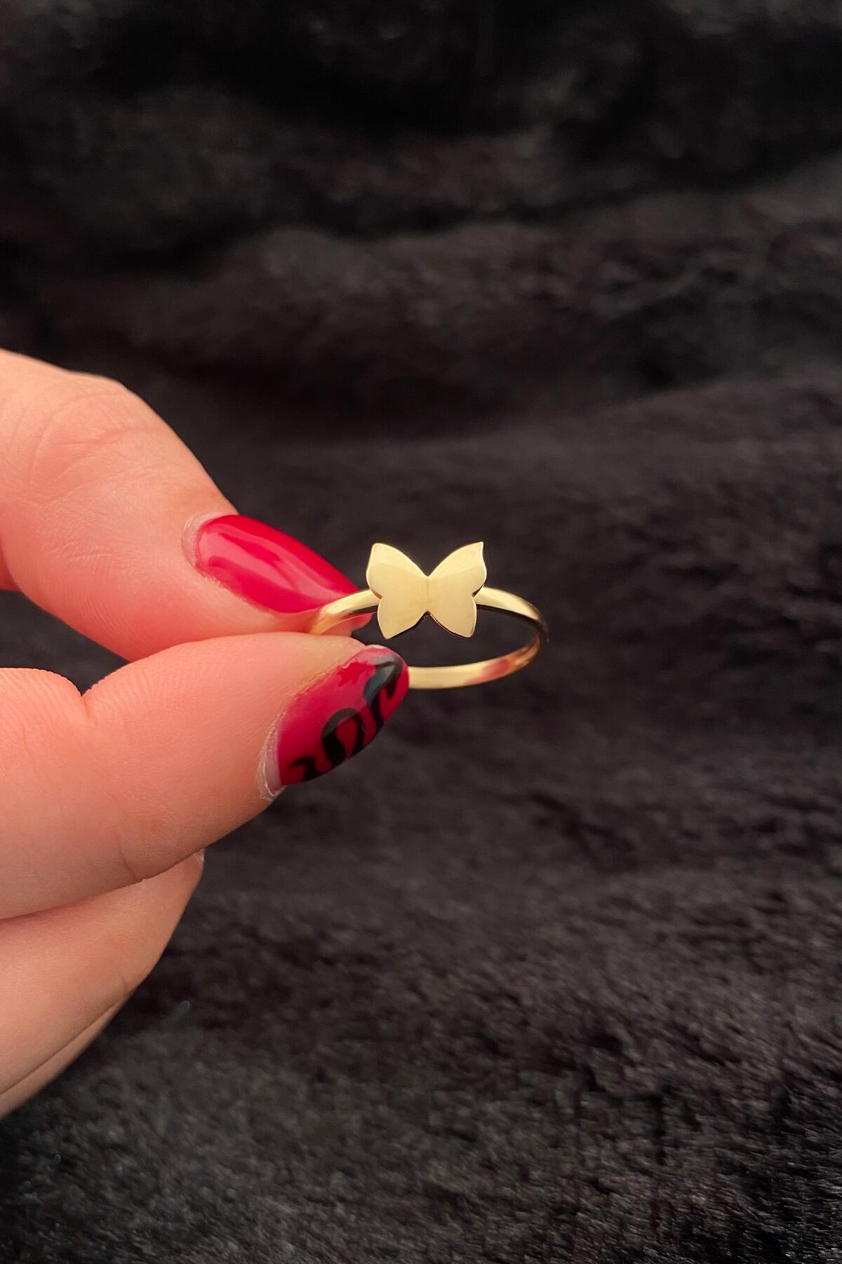 14K Gold Butterfly Shaped Ring