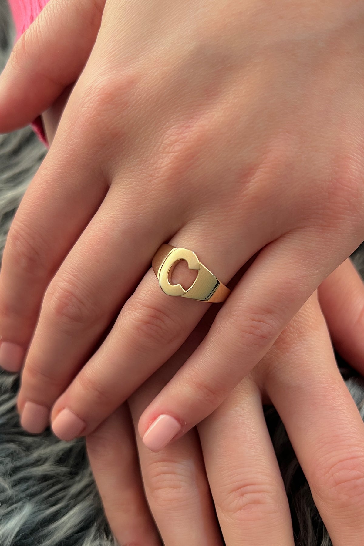 14k Gold C Initial Ring