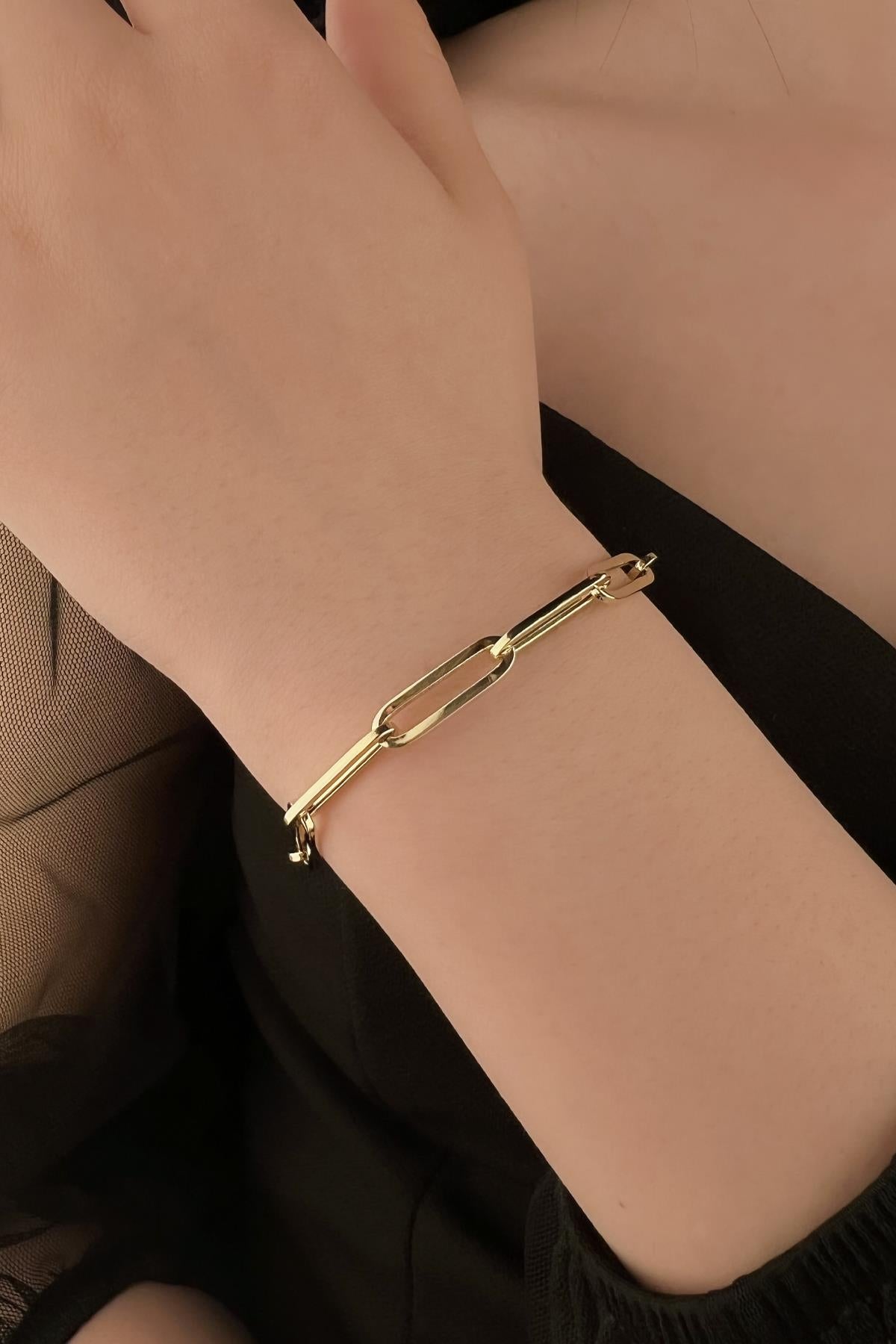 14K Gold Chunky Paperclip Link Bracelet