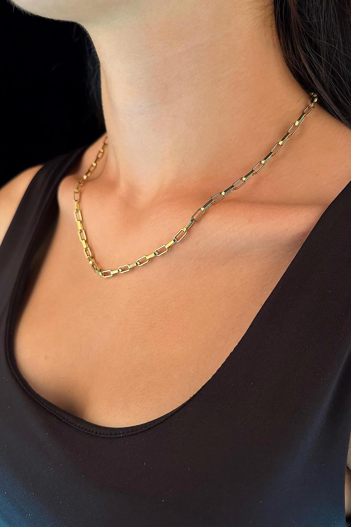 14K Gold Chunky Rectangle Paperclip Chain 0.149 inch