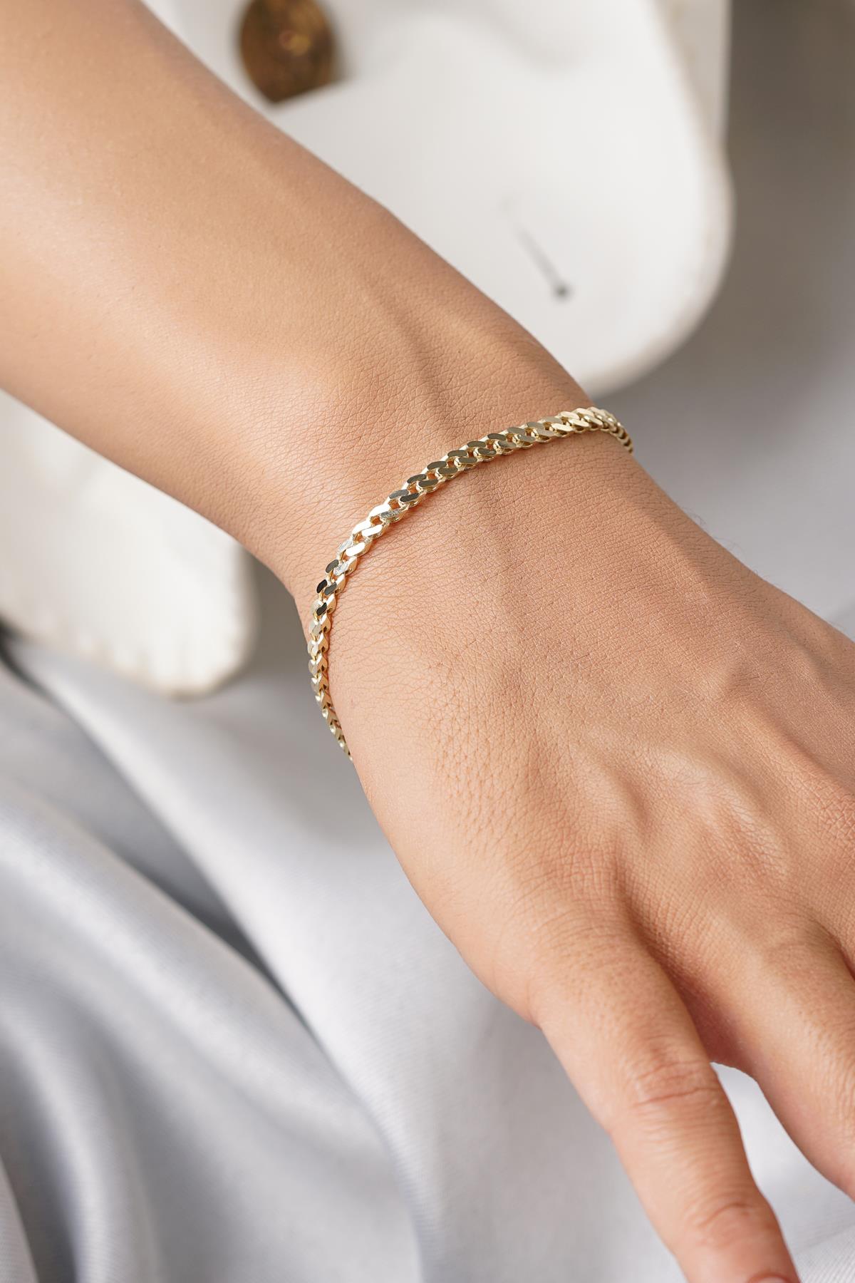 14K Gold Classic Curb Chain Bracelet