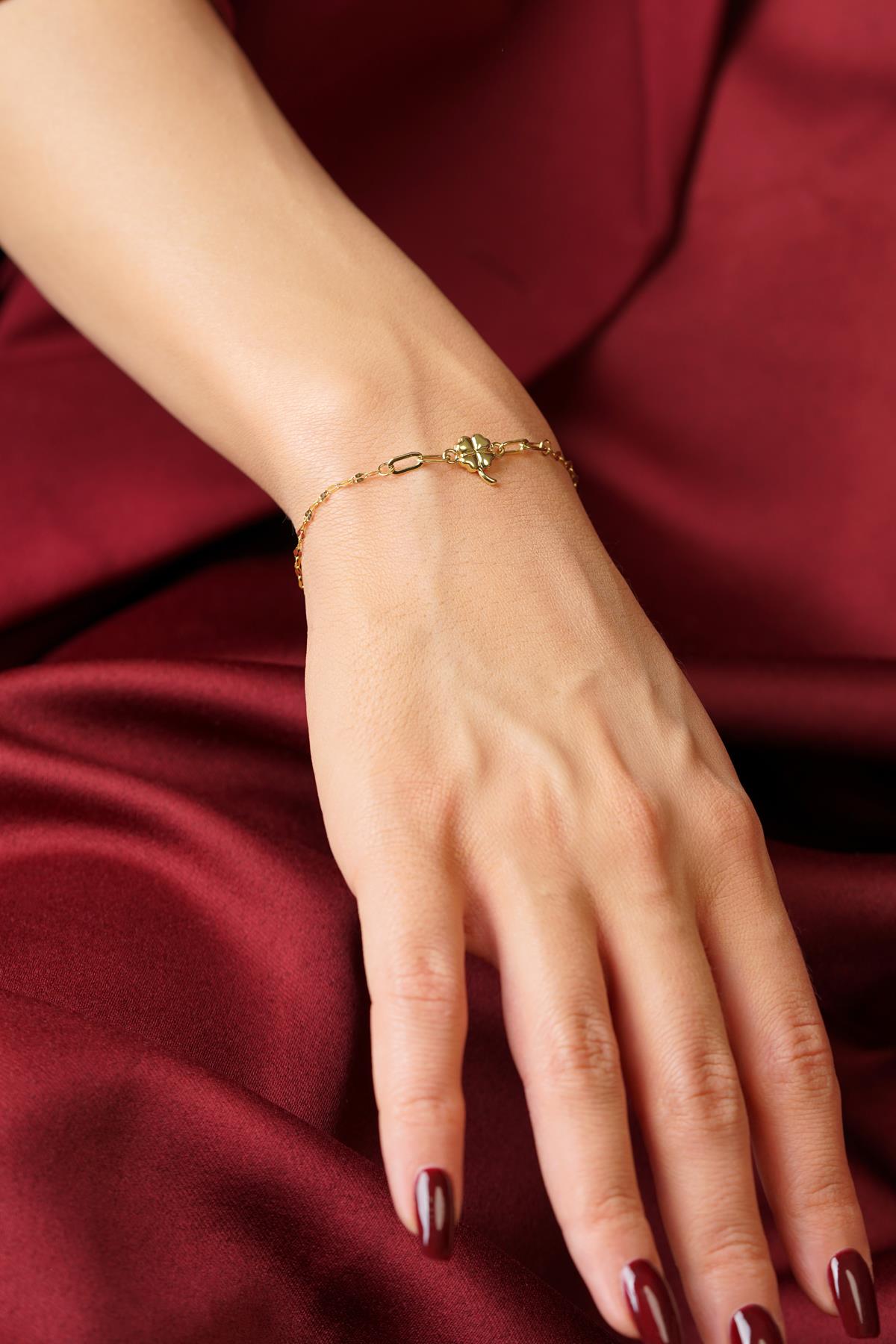 14K Gold Clover Charm Mirror Bracelet
