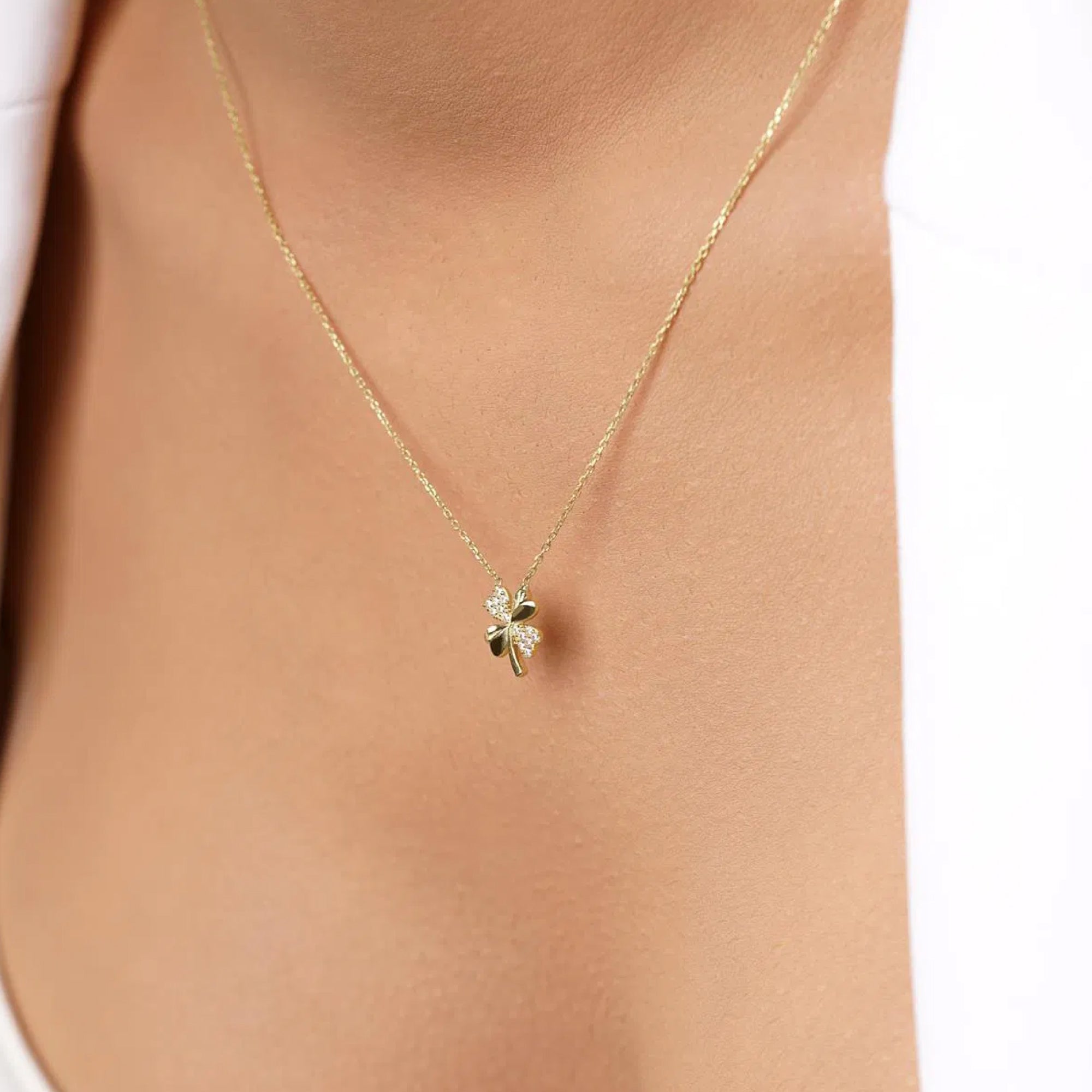 14K Gold Clover Necklace