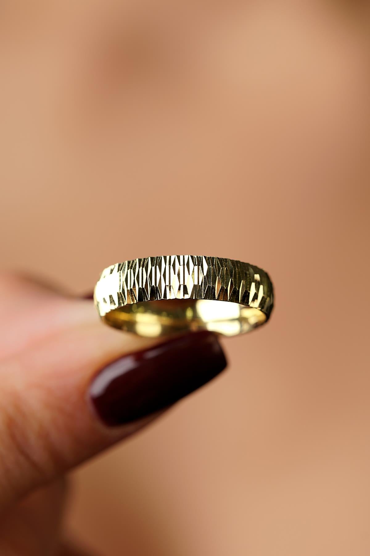 14K Solid Gold Cotta Wedding Band