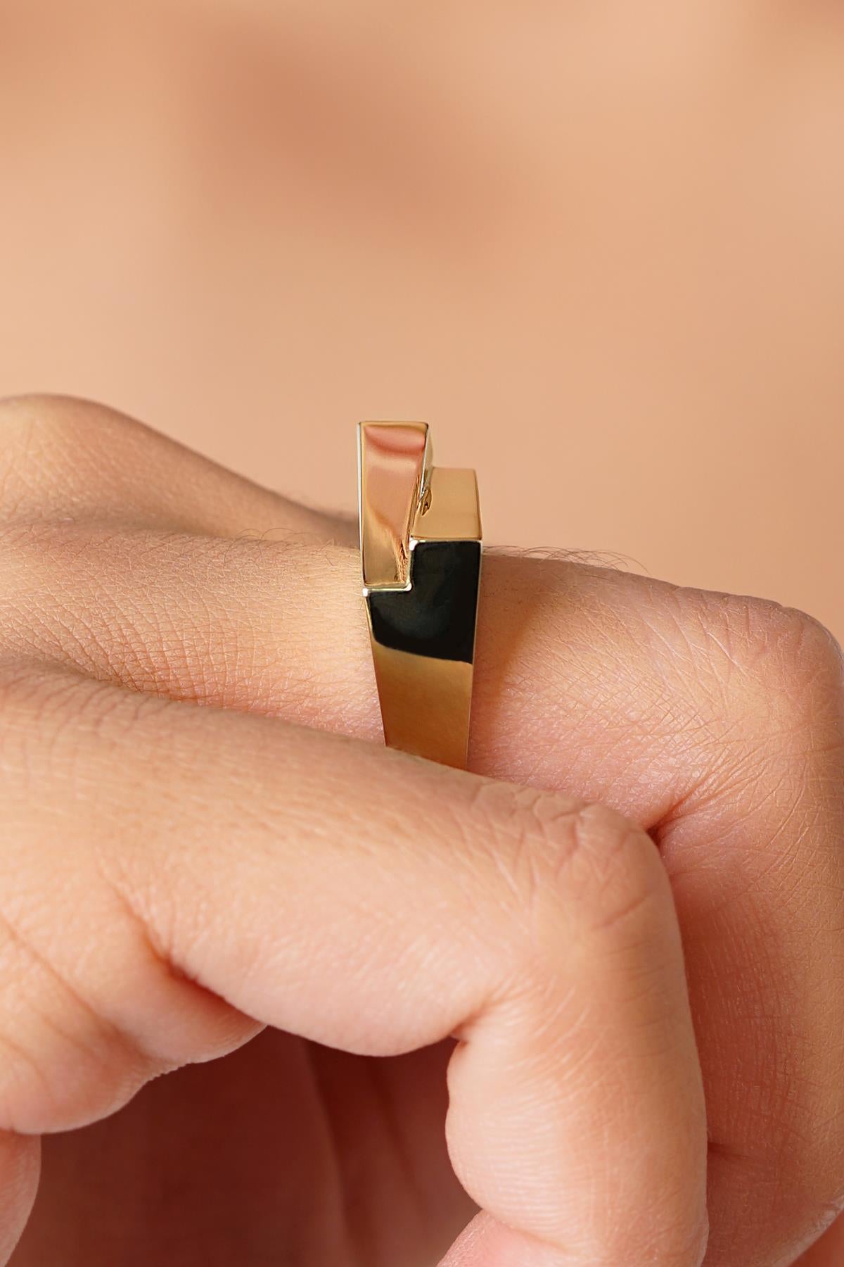 14K Gold Criss-Cross X-Ring