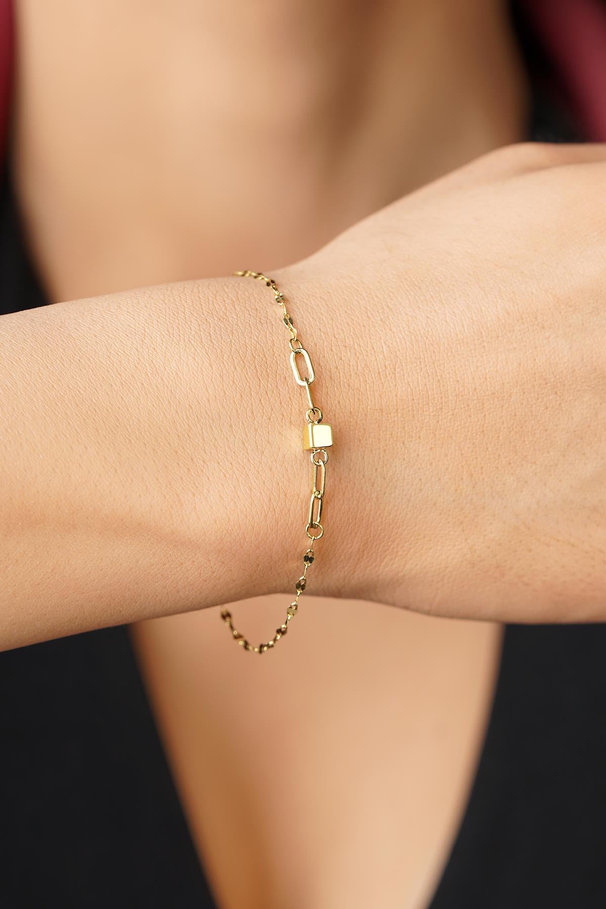 14K Gold Cube Charm Mirror Bracelet