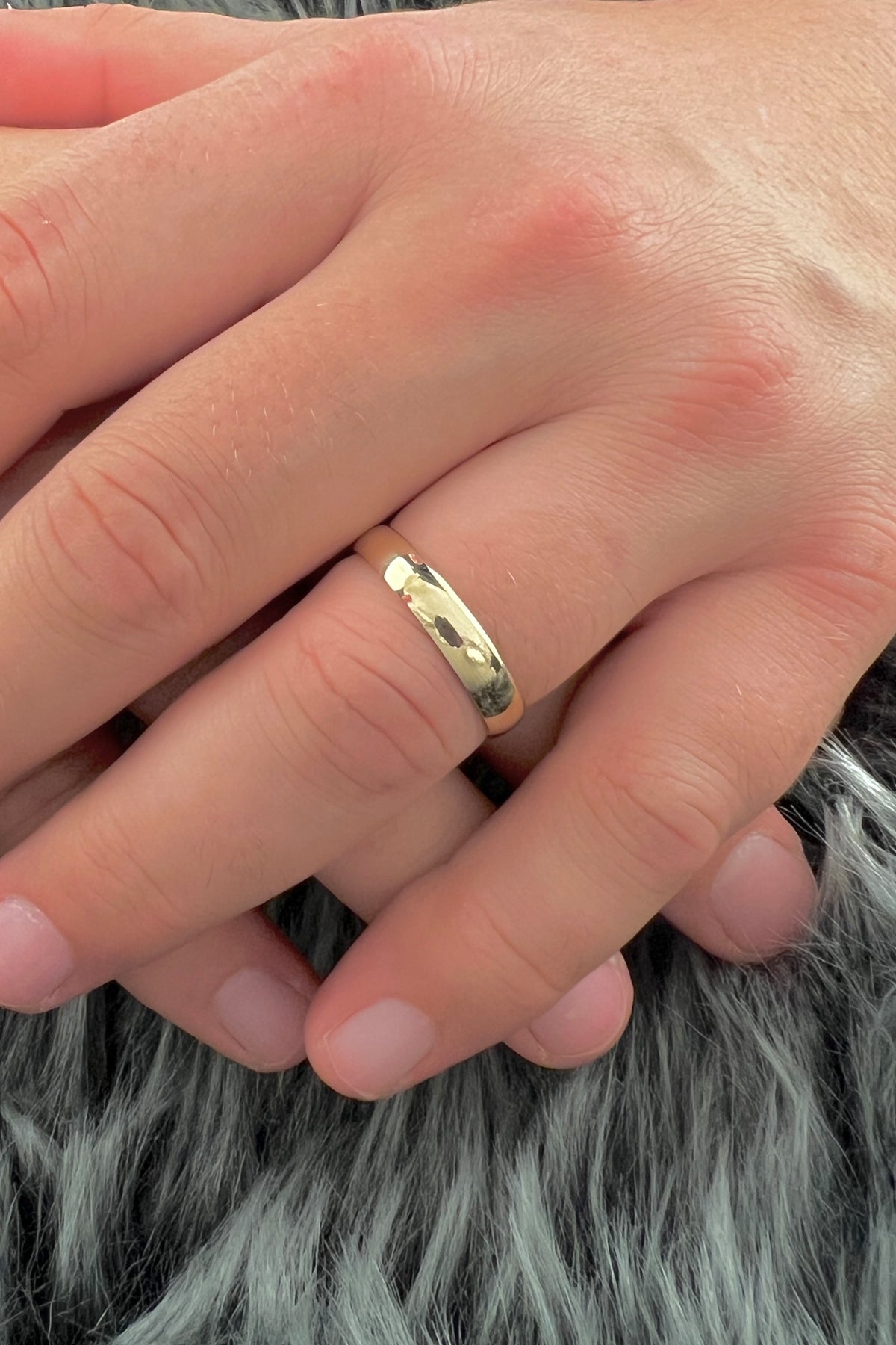 14K Gold D Shape Man Wedding Ring 0.157 inch