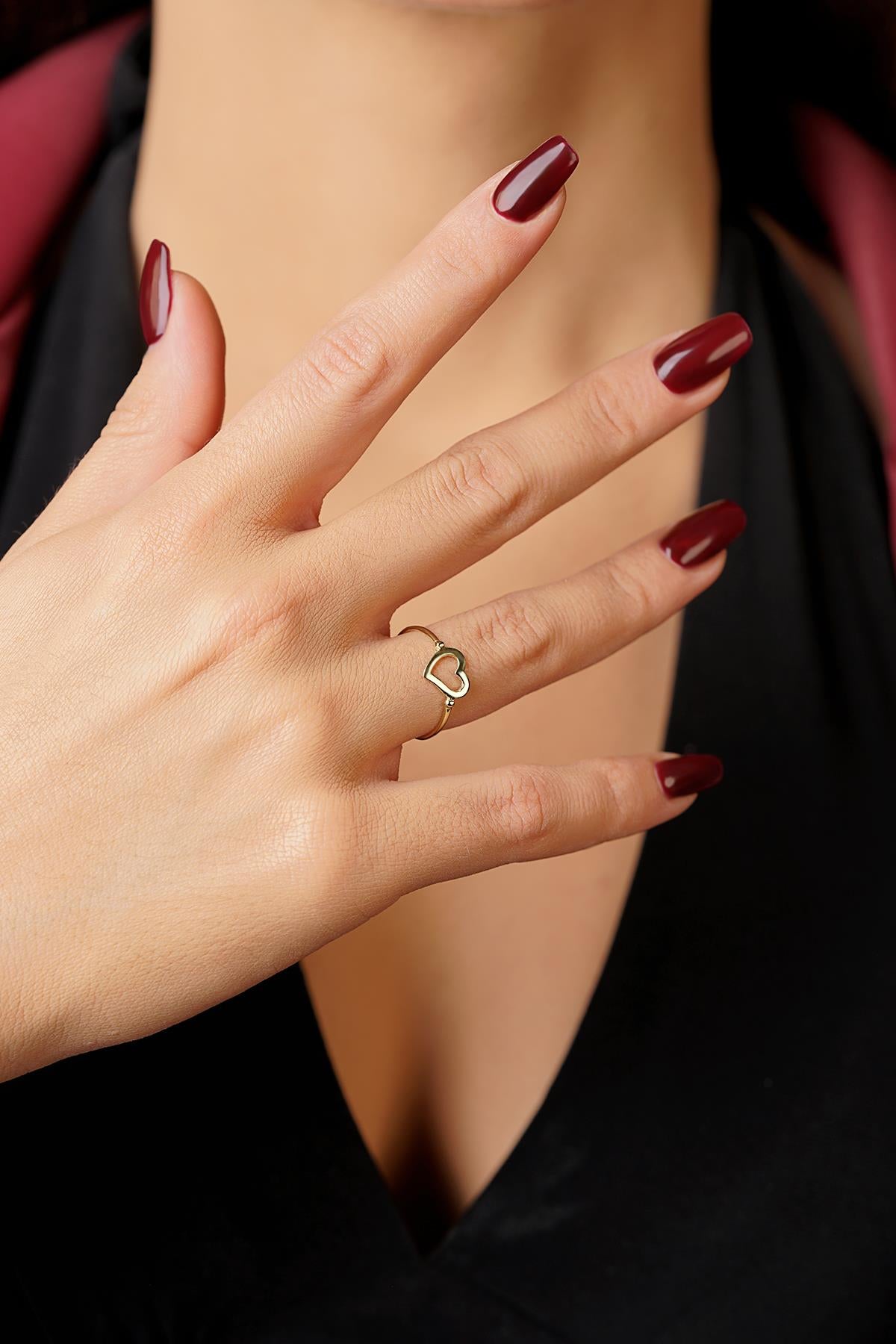 14K Gold Dainty Heart Ring