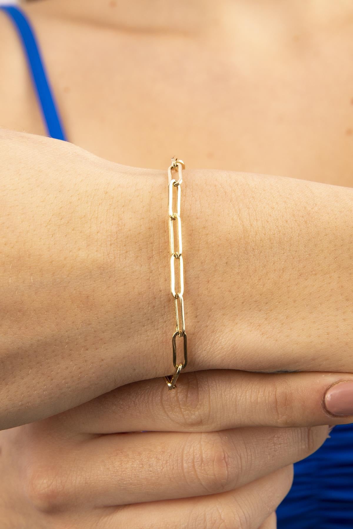 14K Gold Dainty Paperclip Link Bracelet