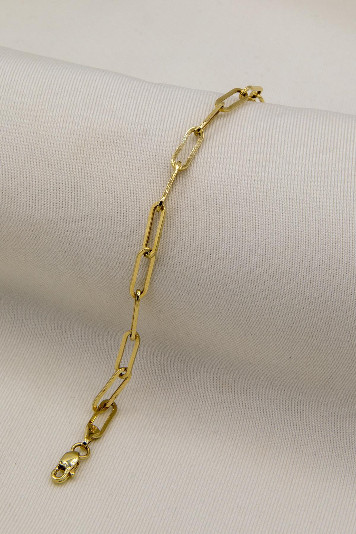 14K Gold Dainty Paperclip Link Bracelet