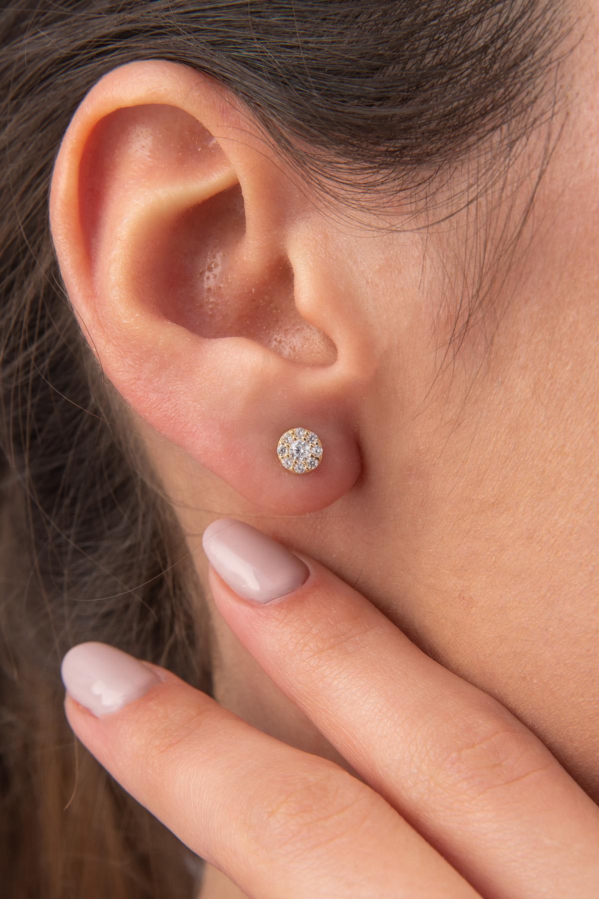 14K Gold Daisy Stone Stud Earrings