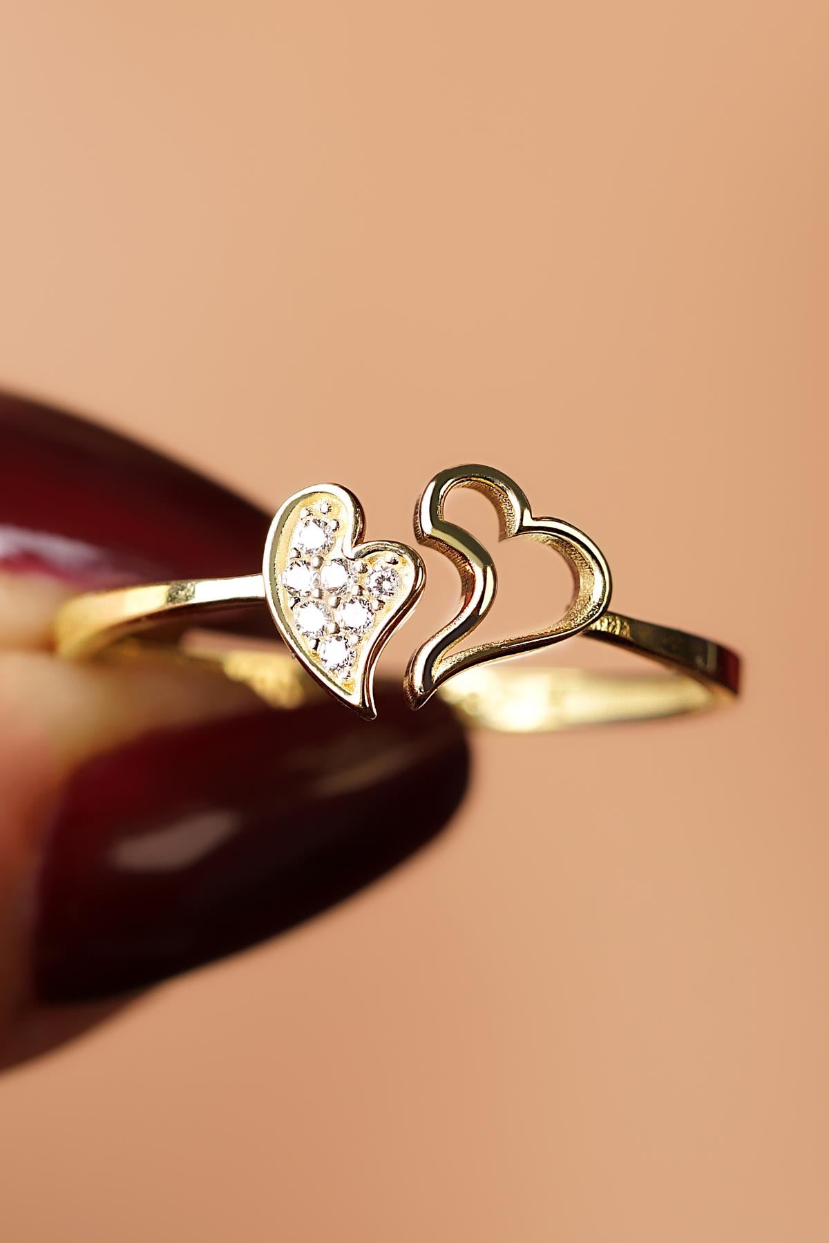 14K Gold Dancing Hearts Ring