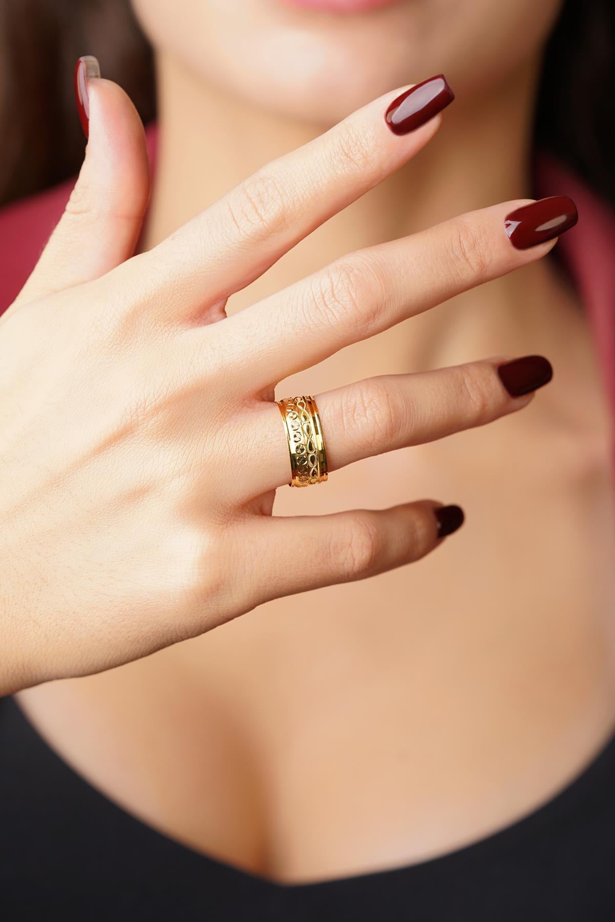 14K Gold Destino Wedding Band