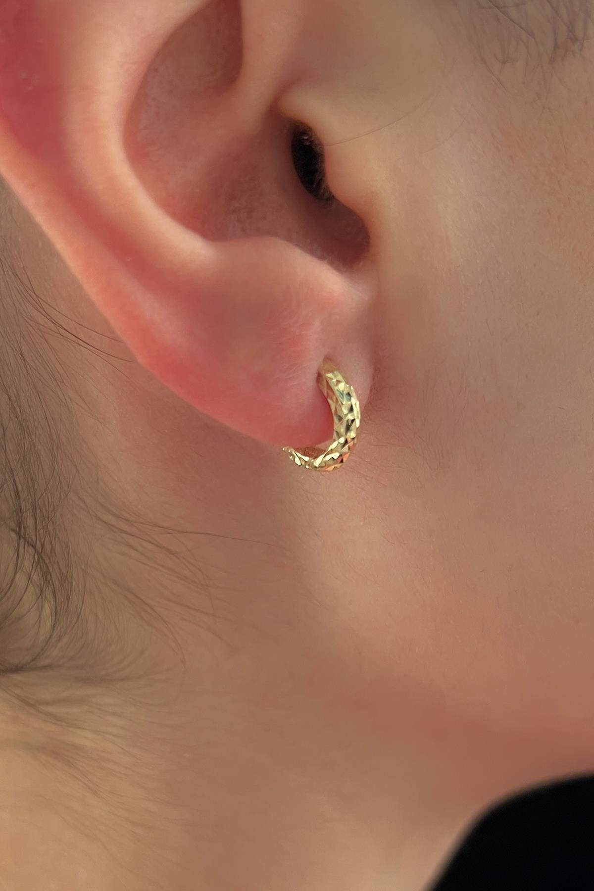 14K Gold Diamond Cut Huggie Earrings 2