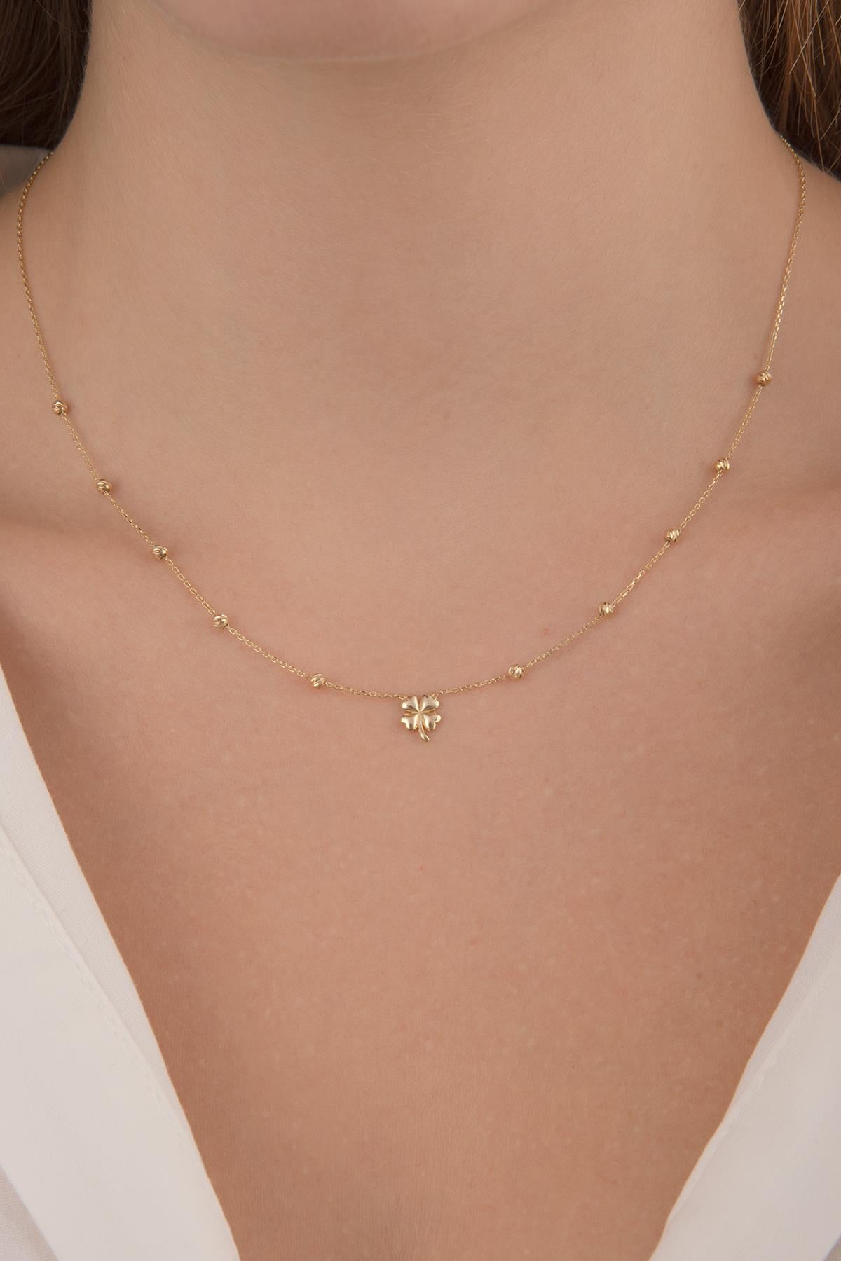 14K Gold Dorica Clover Necklace
