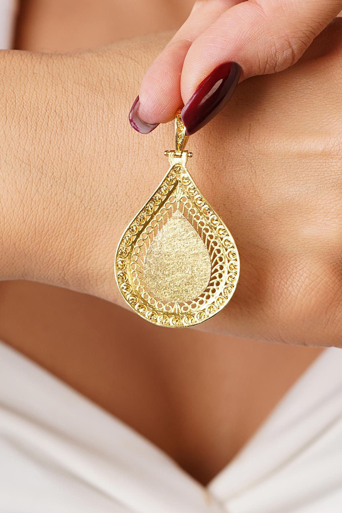 14K Solid Gold Dorica Tugra Charm