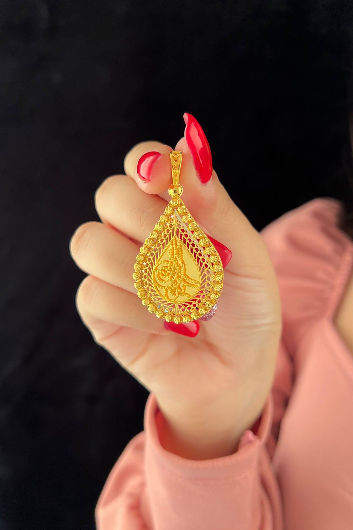 14K Gold Dorica Tugra Charm