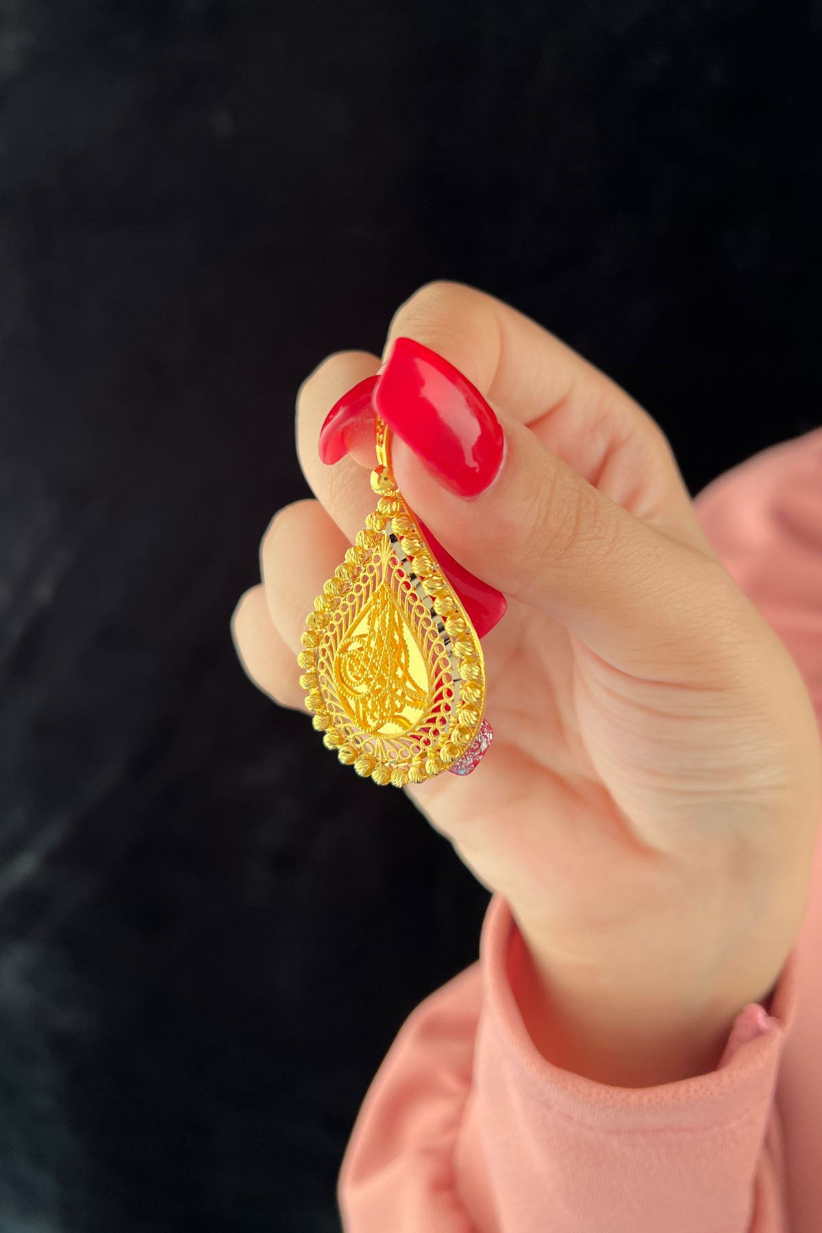 14K Gold Dorica Tugra Charm