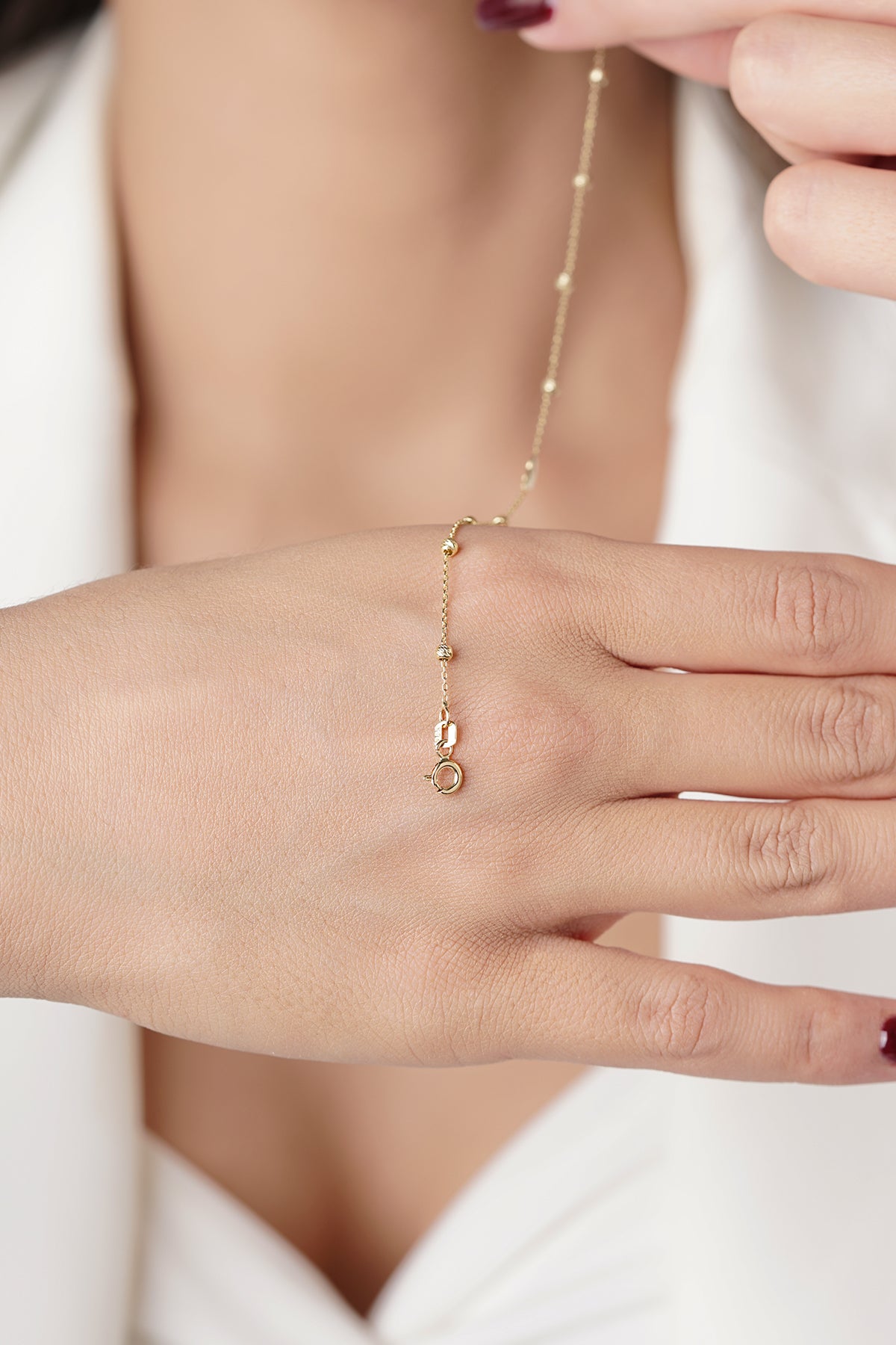 14K Gold Dorika Ball Detail Heart Bracelet