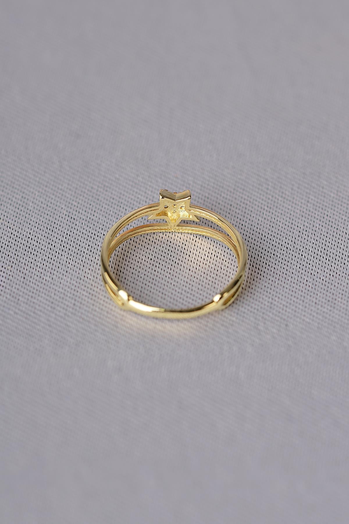 14K Gold Double Band Star Ring