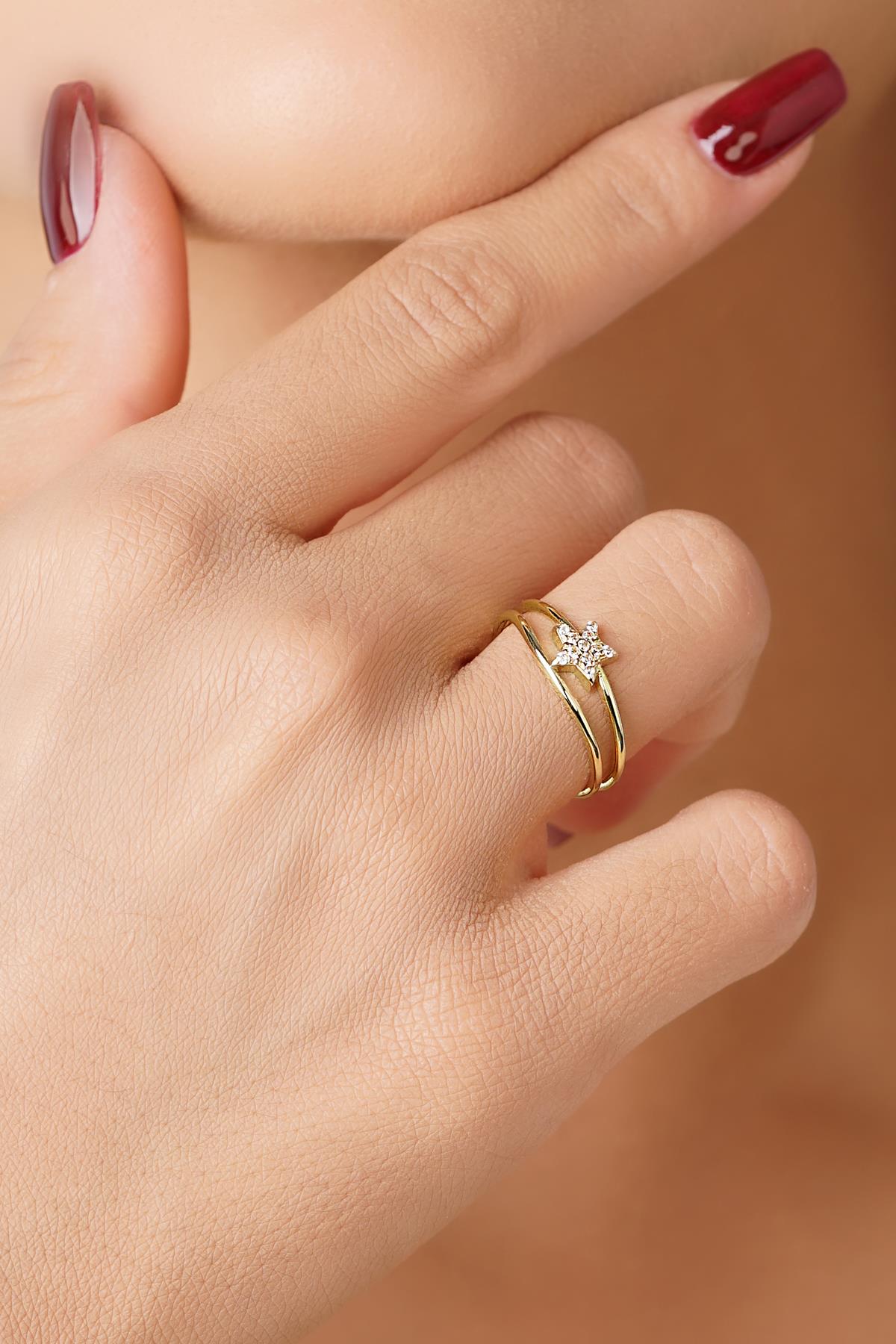 14K Gold Double Band Star Ring