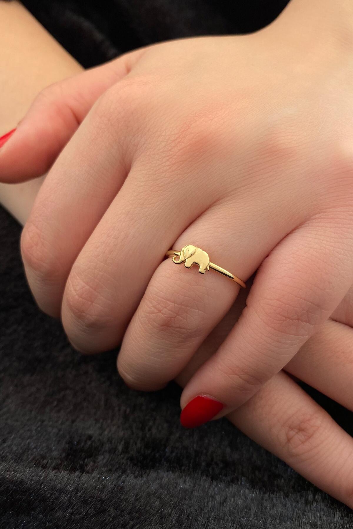 14K Gold Elephant Shape Ring