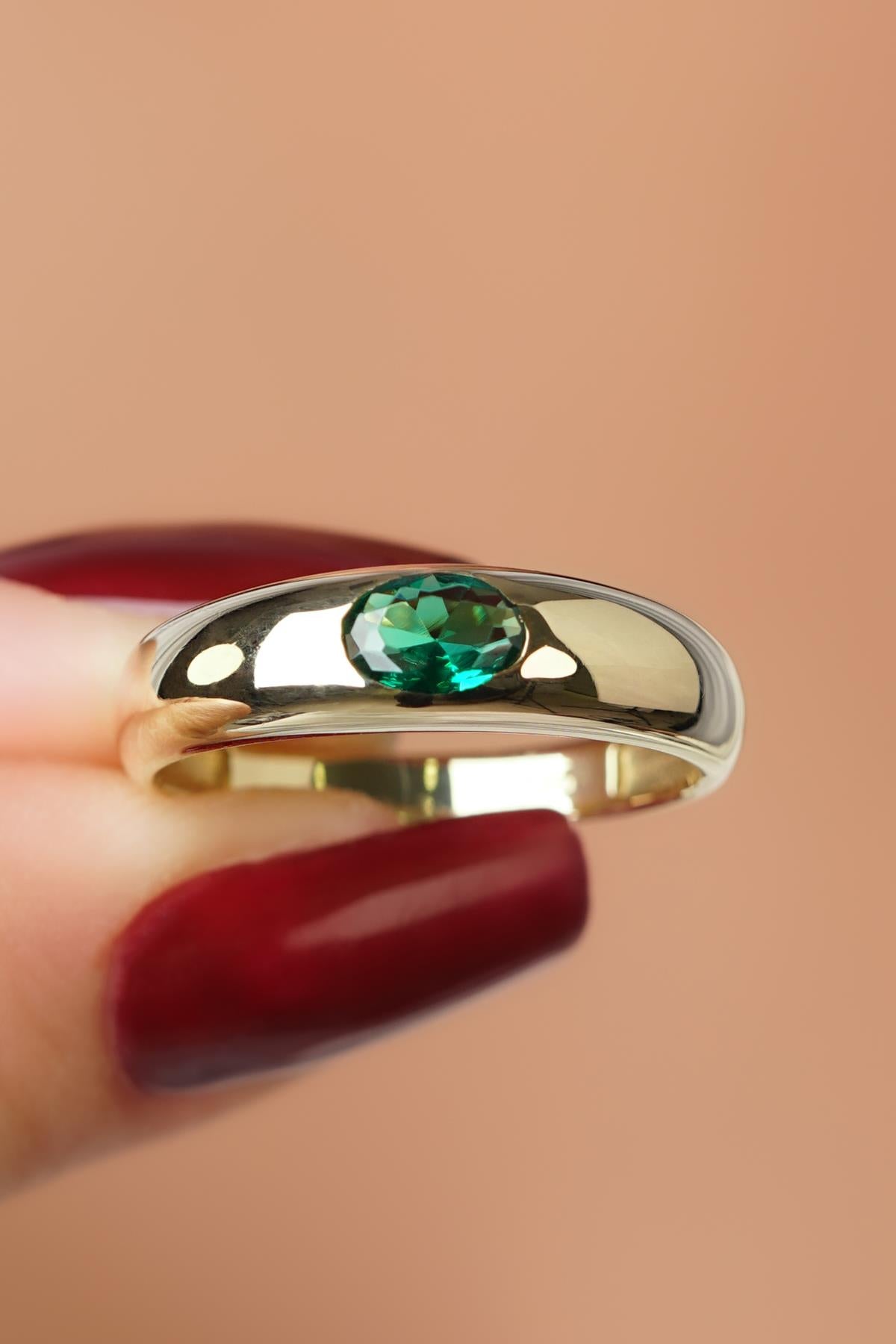14K Gold Emerald Gemstone Ring