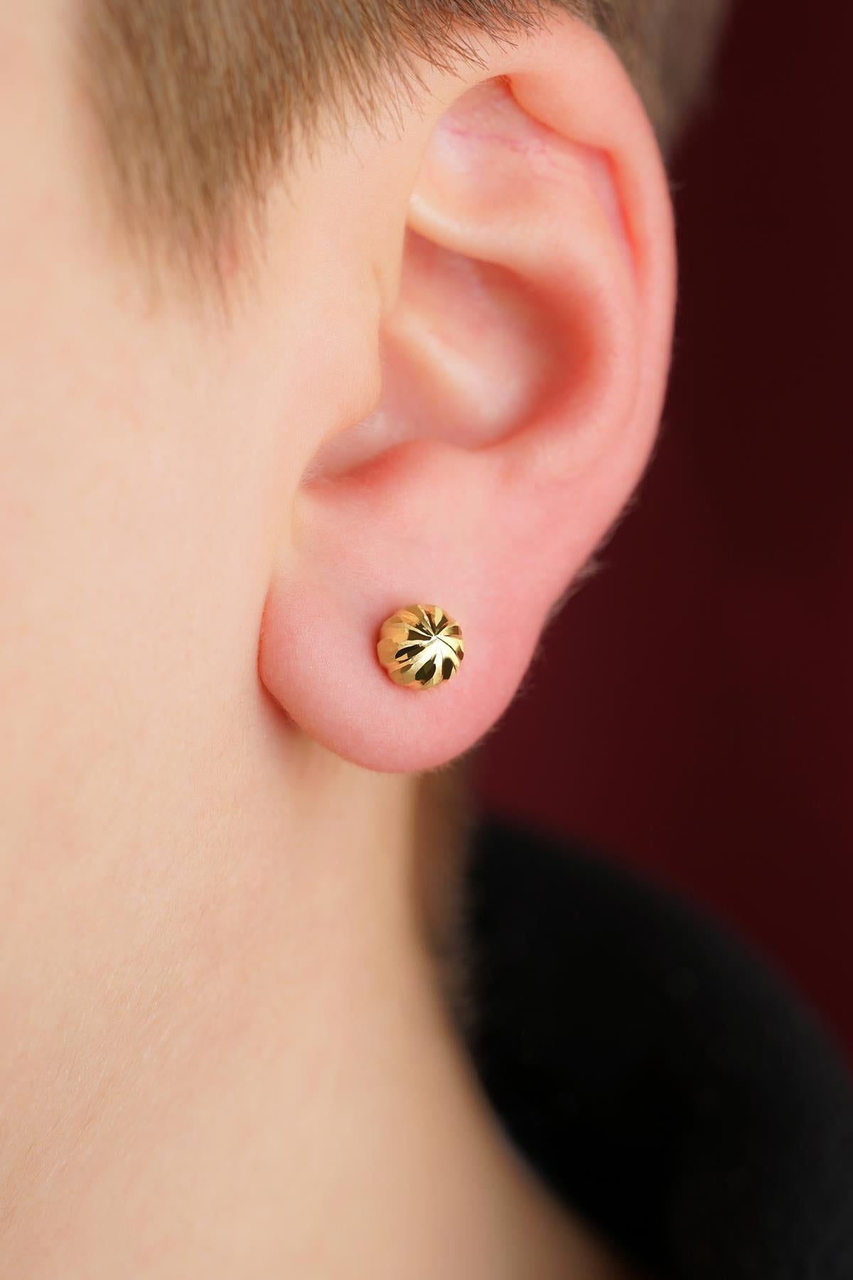 14K Gold Engraved Ball Men’s Earring