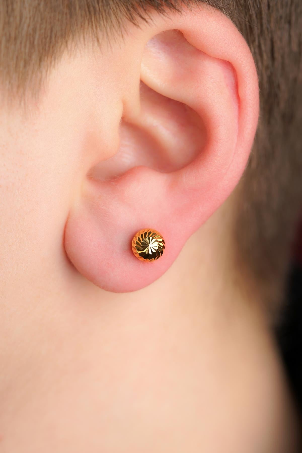 14K Gold Engraved Pattern Ball Men’s Earring