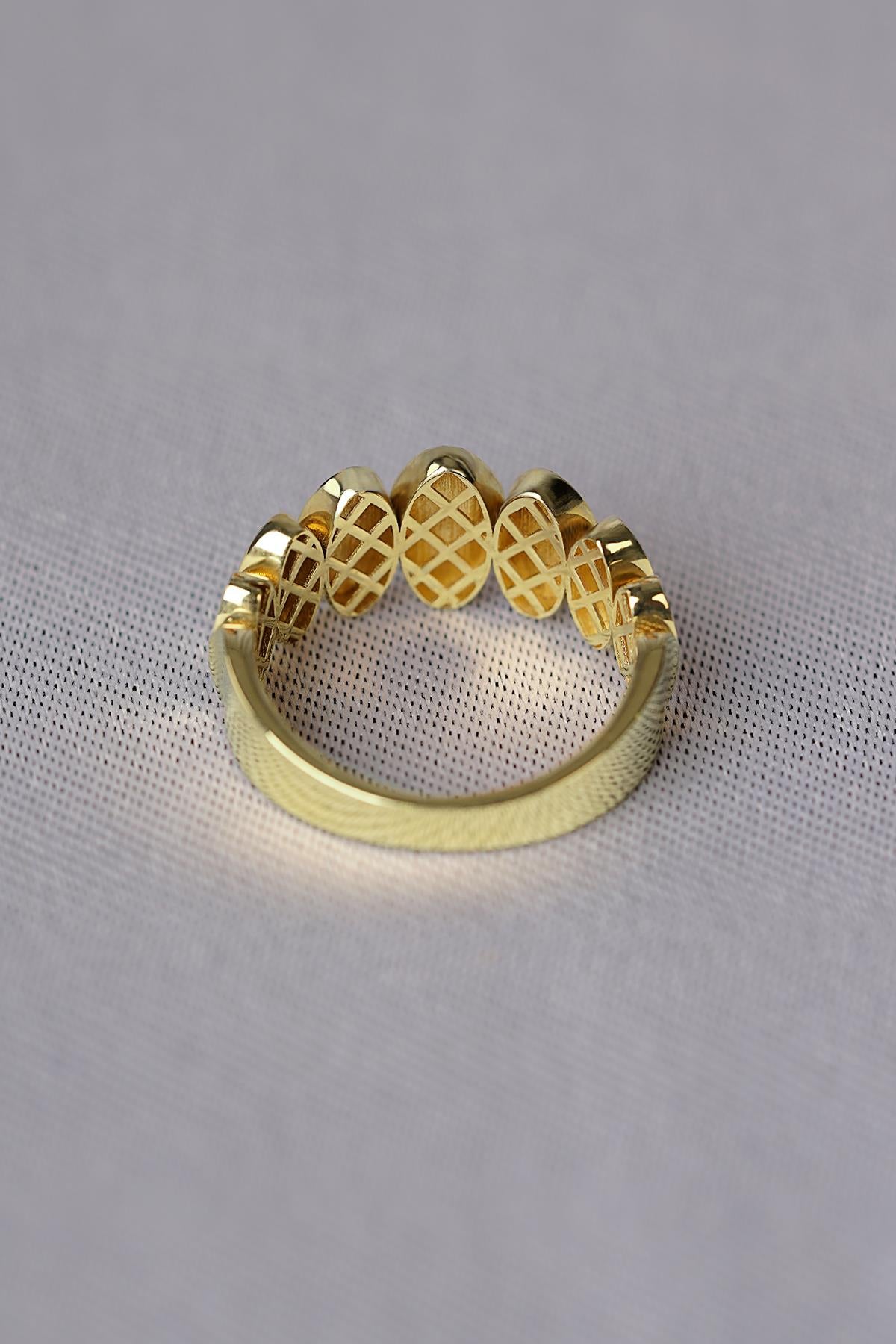 14K Gold Eva Minimalist Band Ring