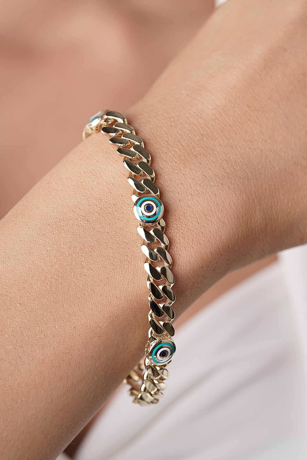 14K Gold Eye Detail Gourmet Bracelet