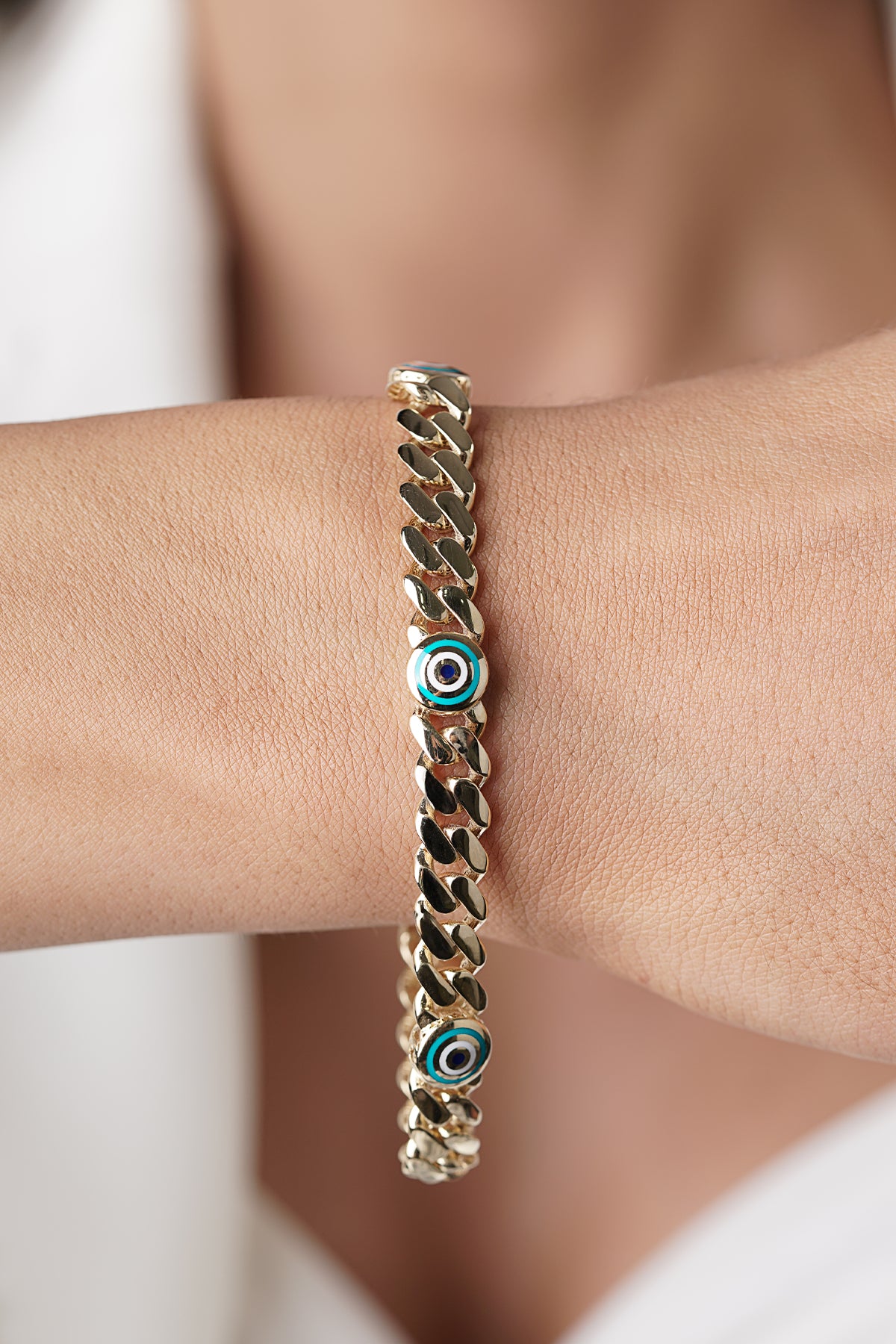 14K Gold Eye Detail Gourmet Bracelet