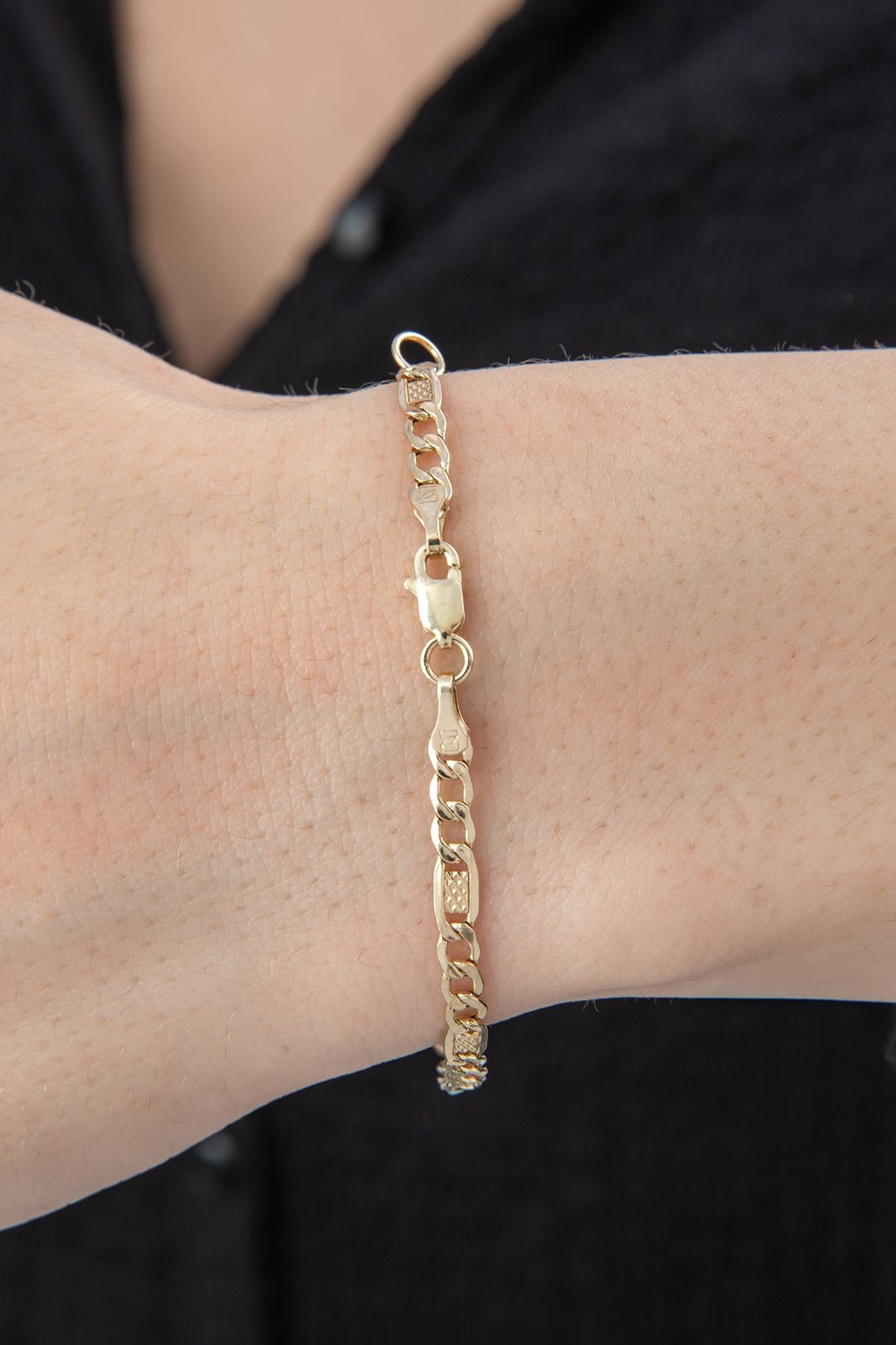 14K Gold Figaro İD Bracelet