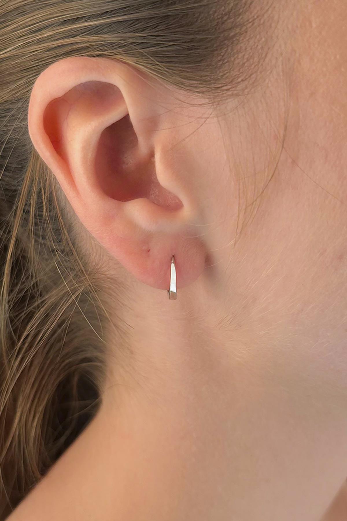 14K Gold Filled Huggie Earrings