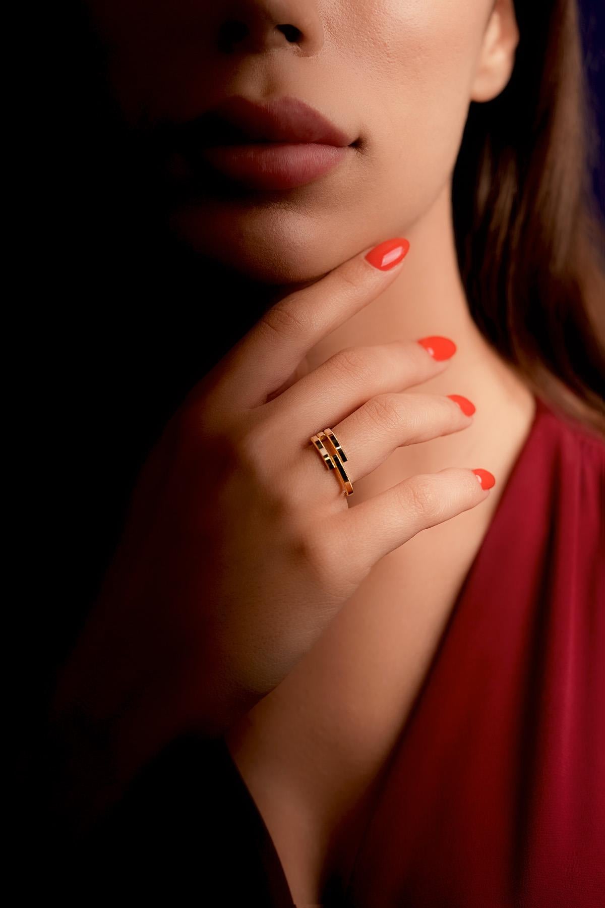 14K Gold Gleaming Double Rip Ring