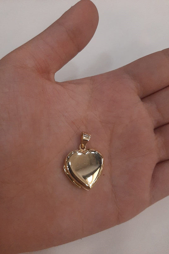 14K Gold Heart Charm With Open And Possible Picture