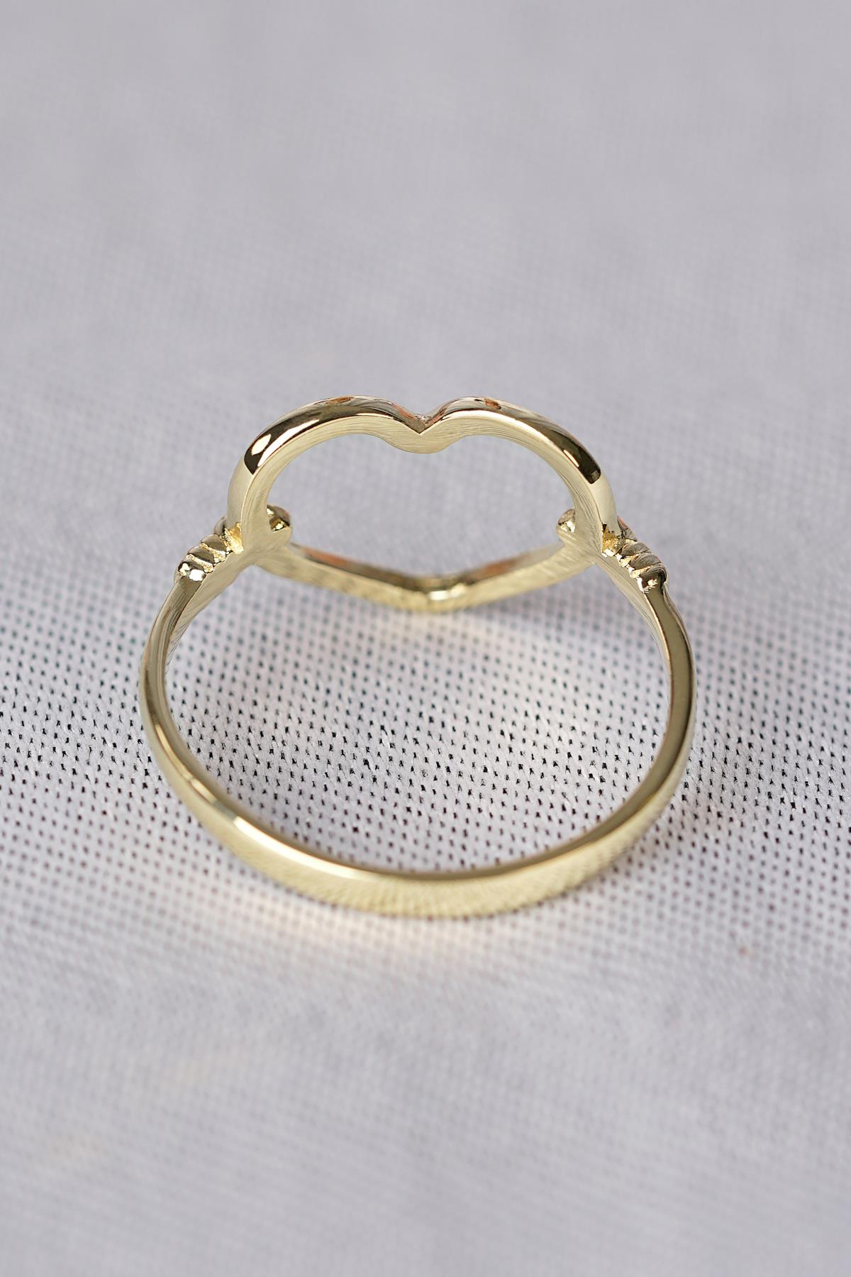 14K Gold Heart Motif Statement Ring