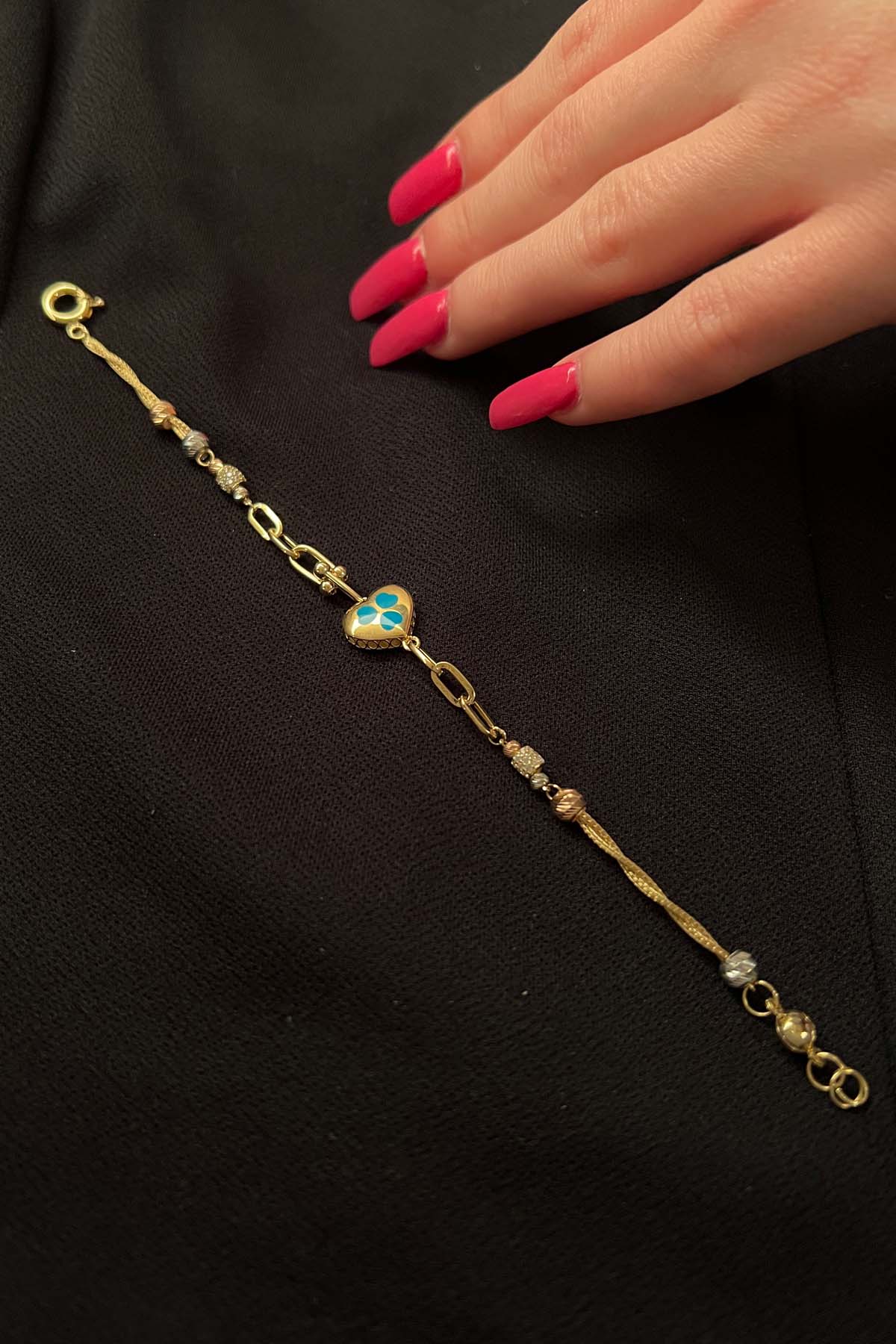 14K Gold Heart Paperclip Bracelet