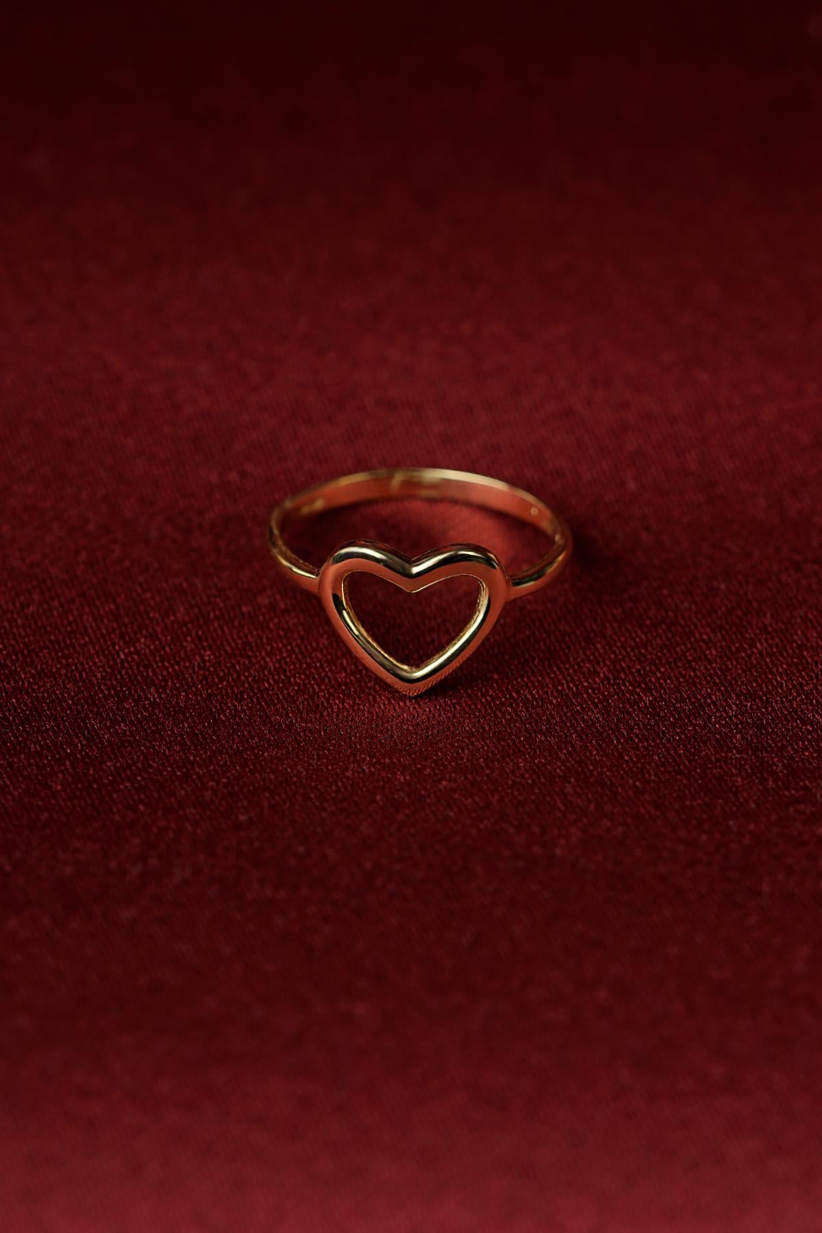 14K Gold Heart Shaped Ring