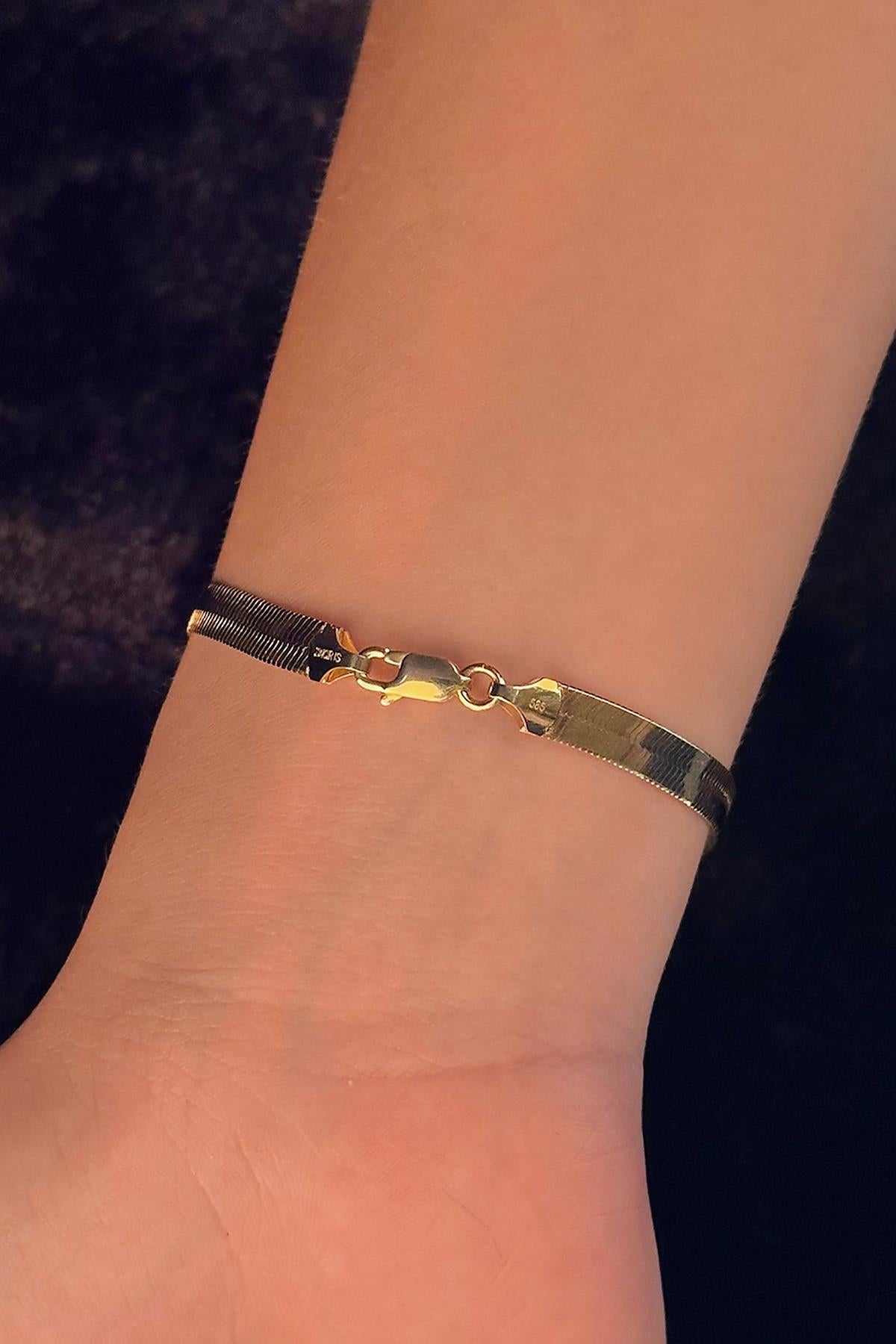 14K Gold Herringbone Bracelet 0.220 inch