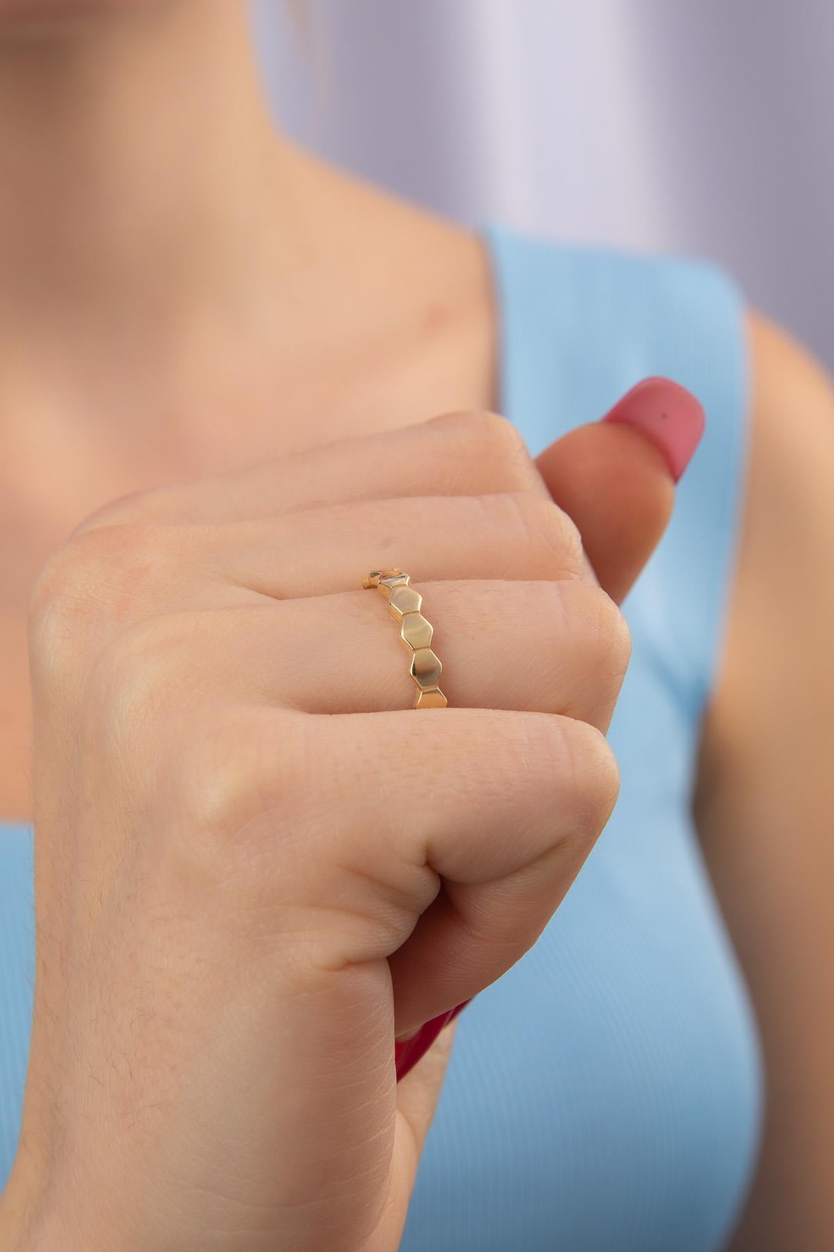 14K Gold Honeycomb Ring