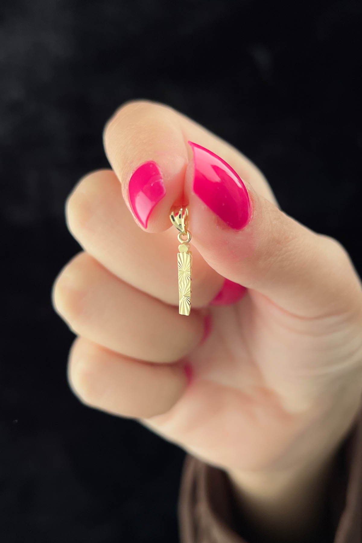 14K Gold İ Letter Mini Shine Pendant